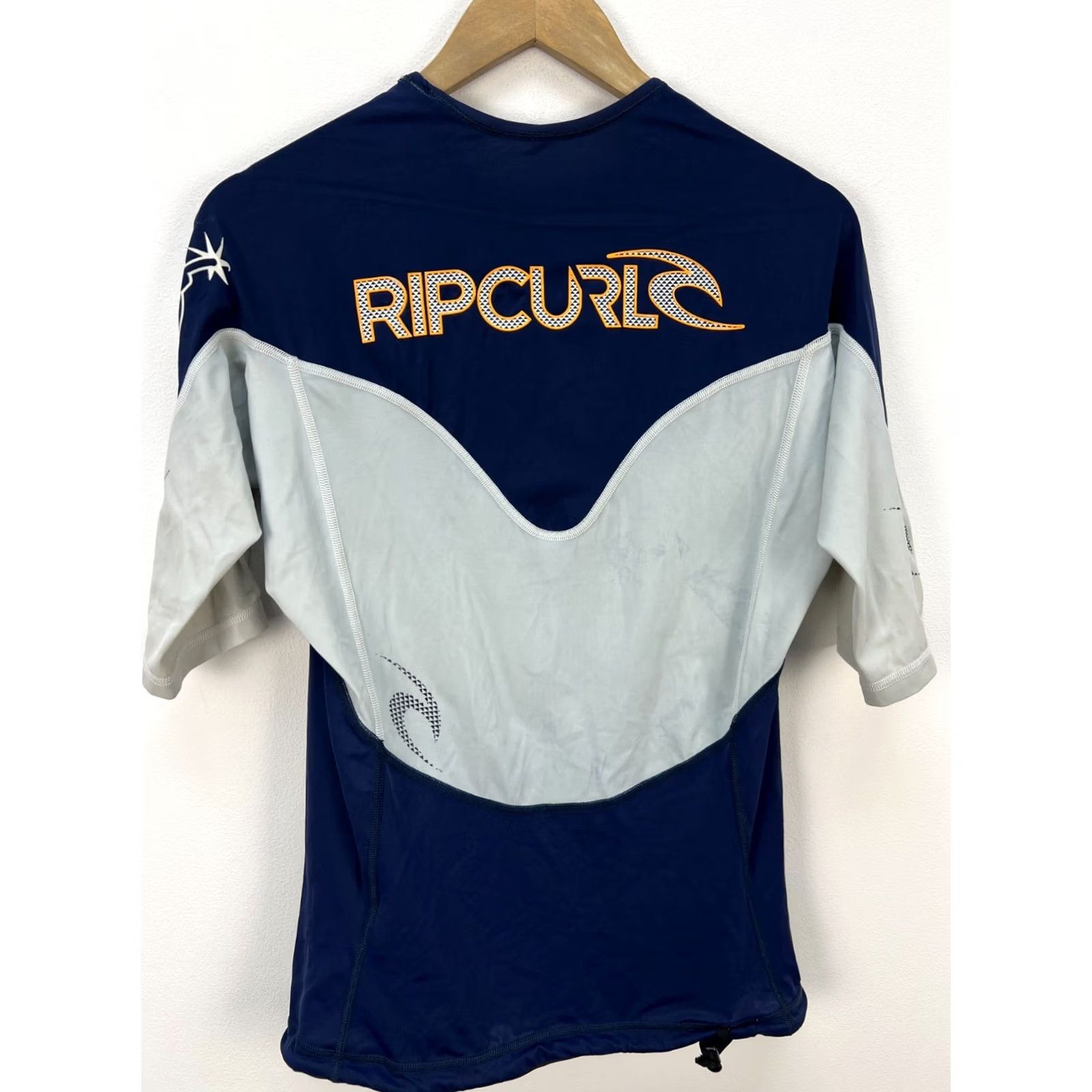 Rip Curl Rip Curl Rash Guard Surf Shirt Blue Size L Mens Size US L / EU 52-54 / 3 - 2 Thumbnail