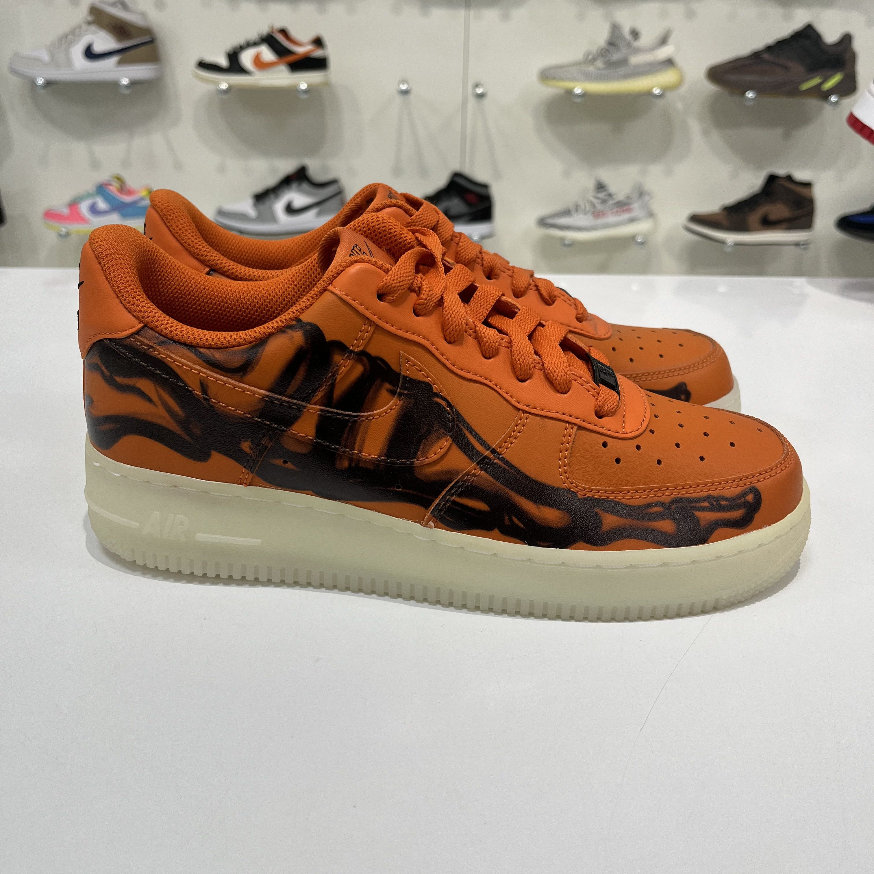 Nike Nike Air Force 1 Low Skeleton Orange Size US 7.5 / EU 40-41 - 4 Thumbnail