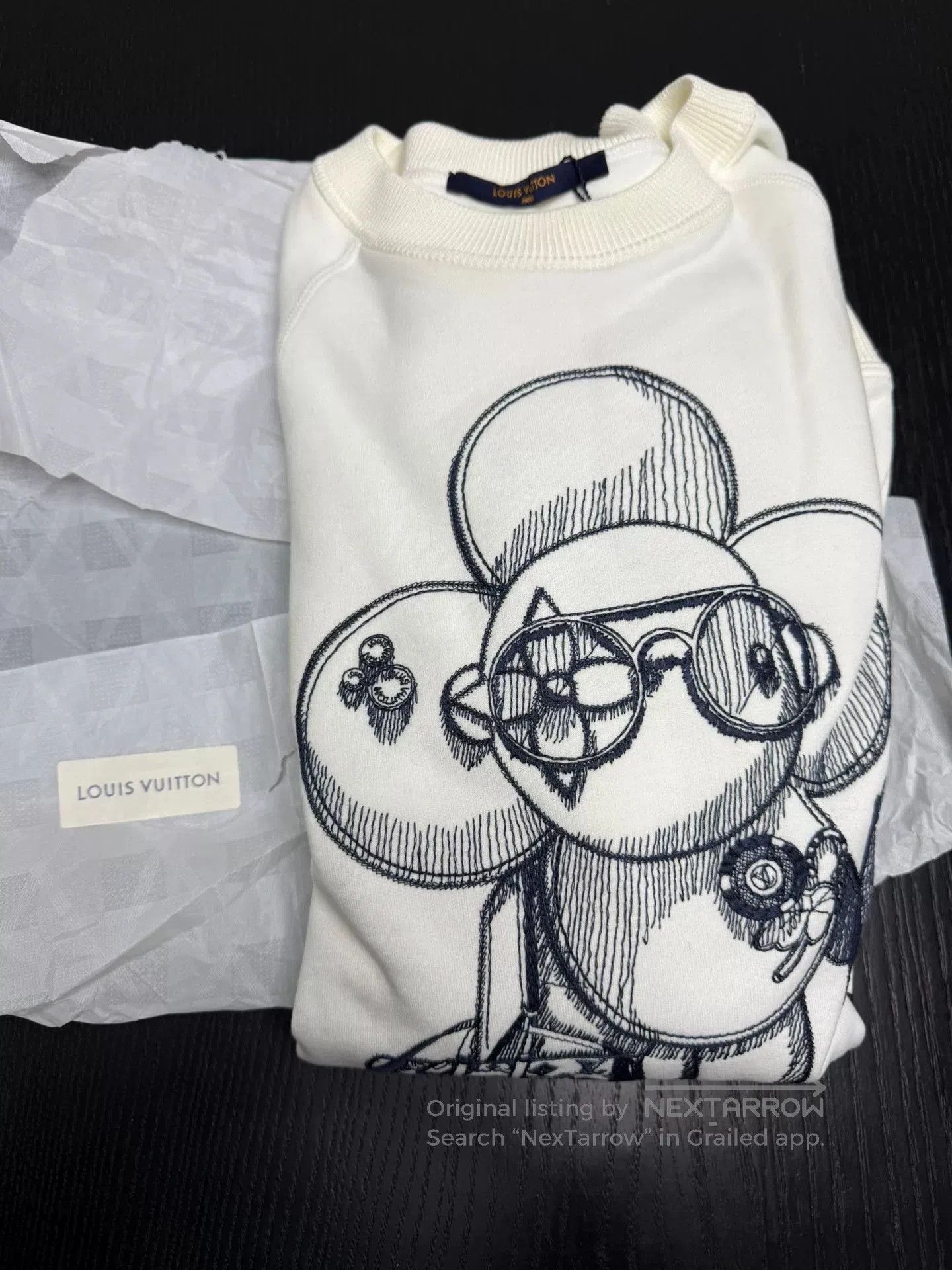 Louis Vuitton Louis Vuitton Sunflower Embroidered Sweatshirt. Size US L / EU 52-54 / 3 - 9 Thumbnail