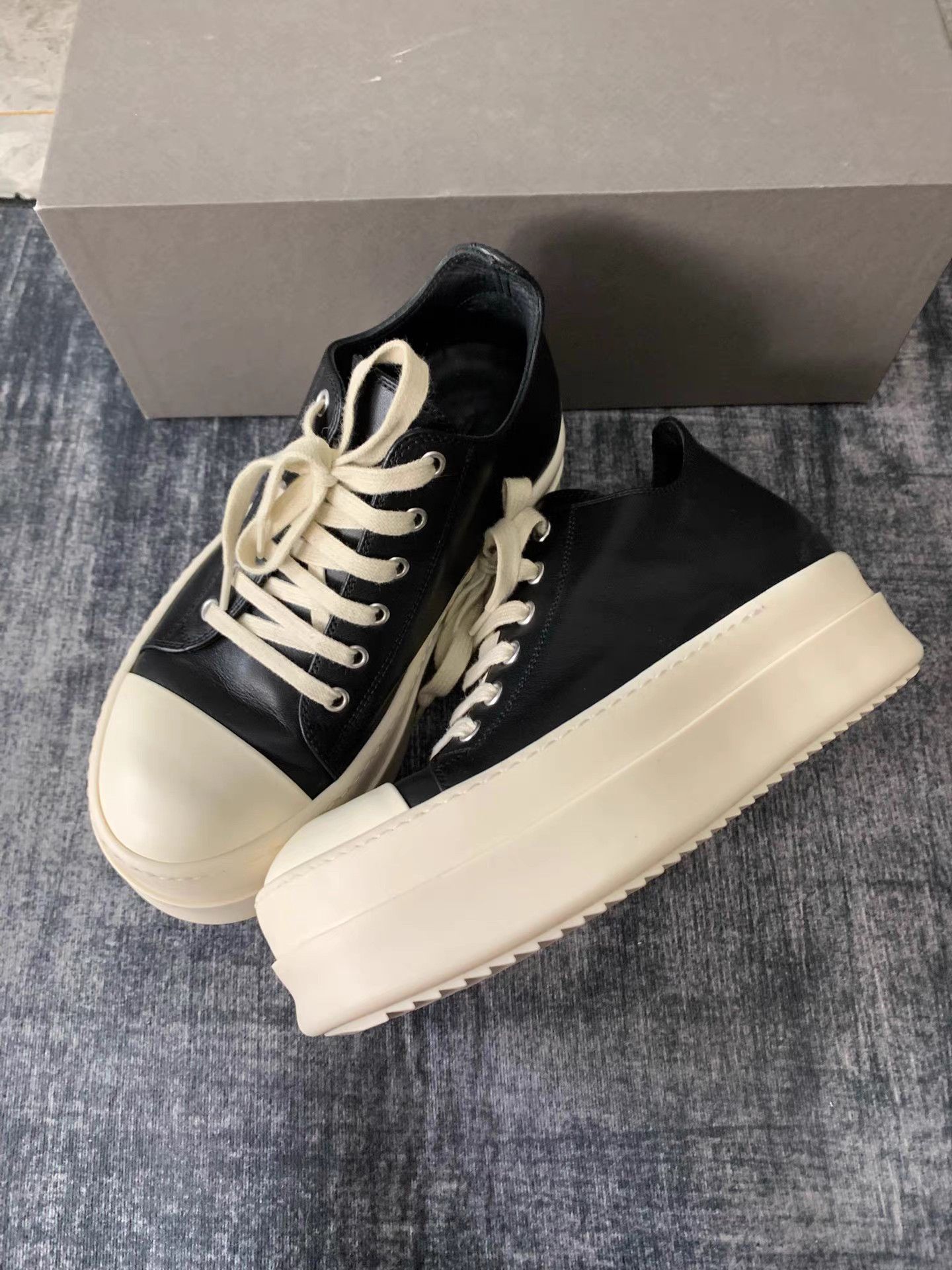 Rick Owens Rick Owens Mainline Thick Sole Low-Top Big Converse Size US 8 / IT 38 - 2 Thumbnail