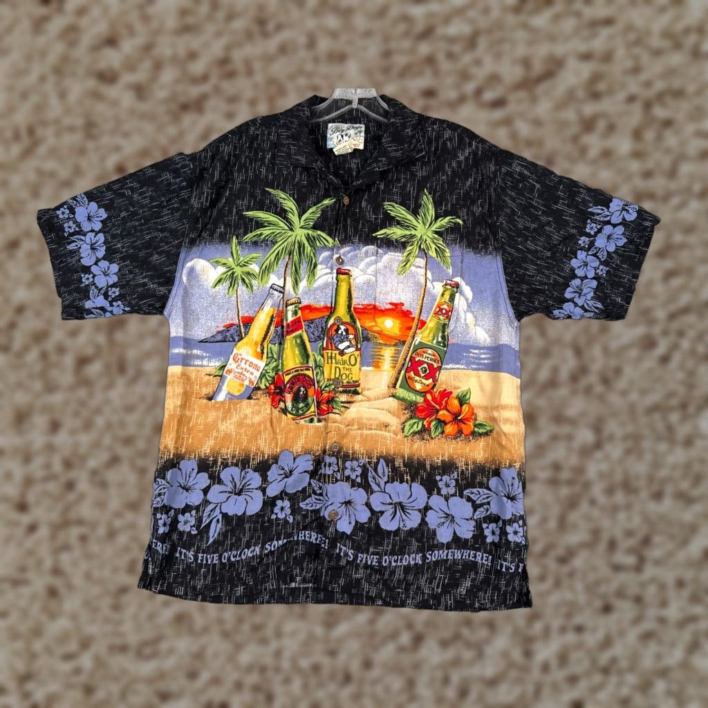 Big Dogs Big Dogs Button-Up Shirt Adult Small Black Blue Floral Rayon Hawaiian Mens Size US S / EU 44-46 / 1 - 1 Thumbnail
