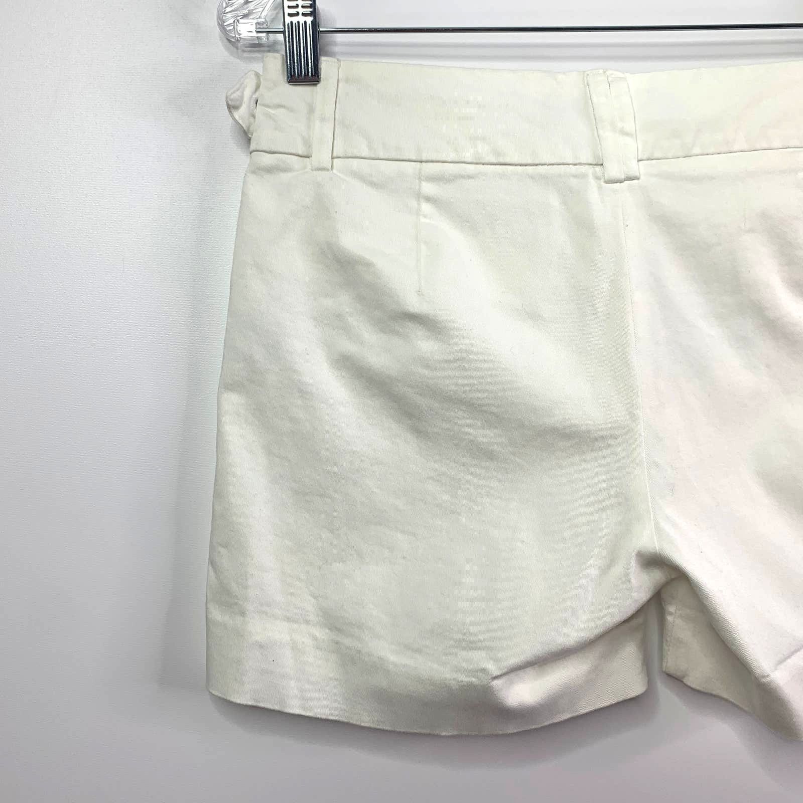 Zara Zara Shortie White Cuffed Mid Rise Shorts Side Buckles Vacay Size 30" / US 8 / IT 44 - 7 Thumbnail