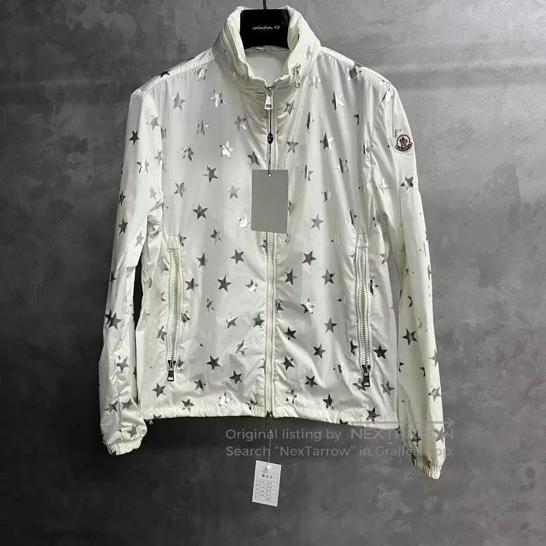 Moncler moncler white jacket with star details. Size US M / EU 48-50 / 2 - 1 Thumbnail