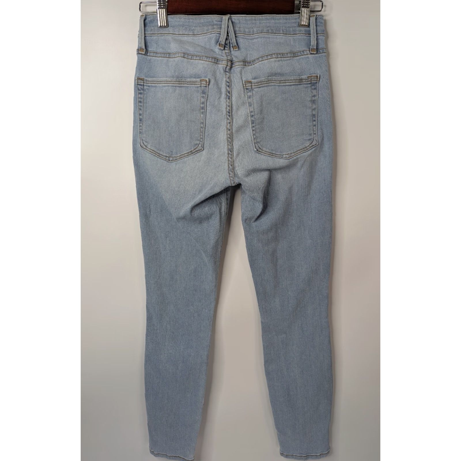 Good American VINTAGE Good American Good Legs Jeans Cropped 4/27 Cropped Jeans Heart Studded Blue GLC899C Womens Skinny Ankle Size 4/27 Size 27" / US 4 / IT 40 - 7 Thumbnail