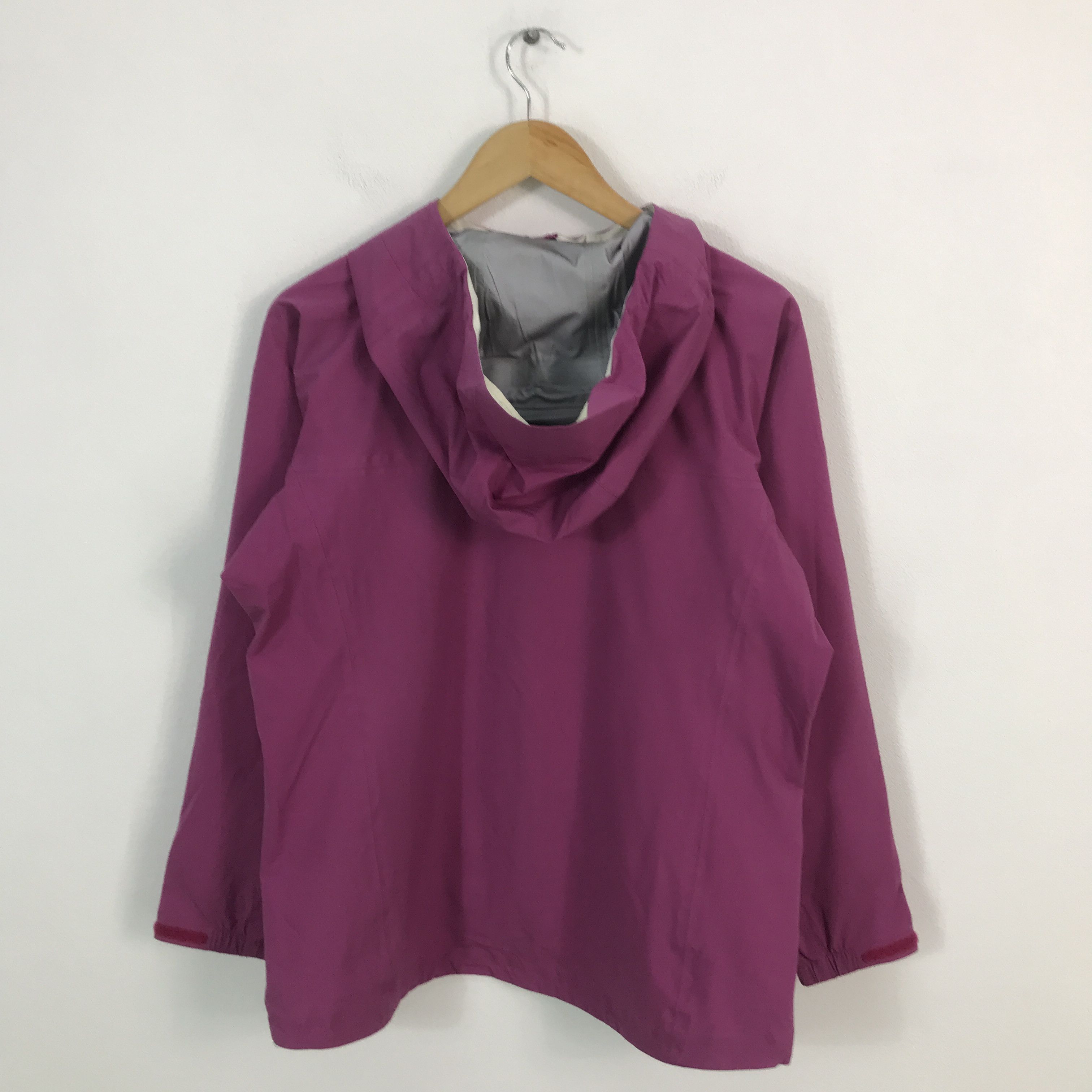 Japanese Brand Millet WaterProof design outdoor jacket Size US L / EU 52-54 / 3 - 2 Thumbnail