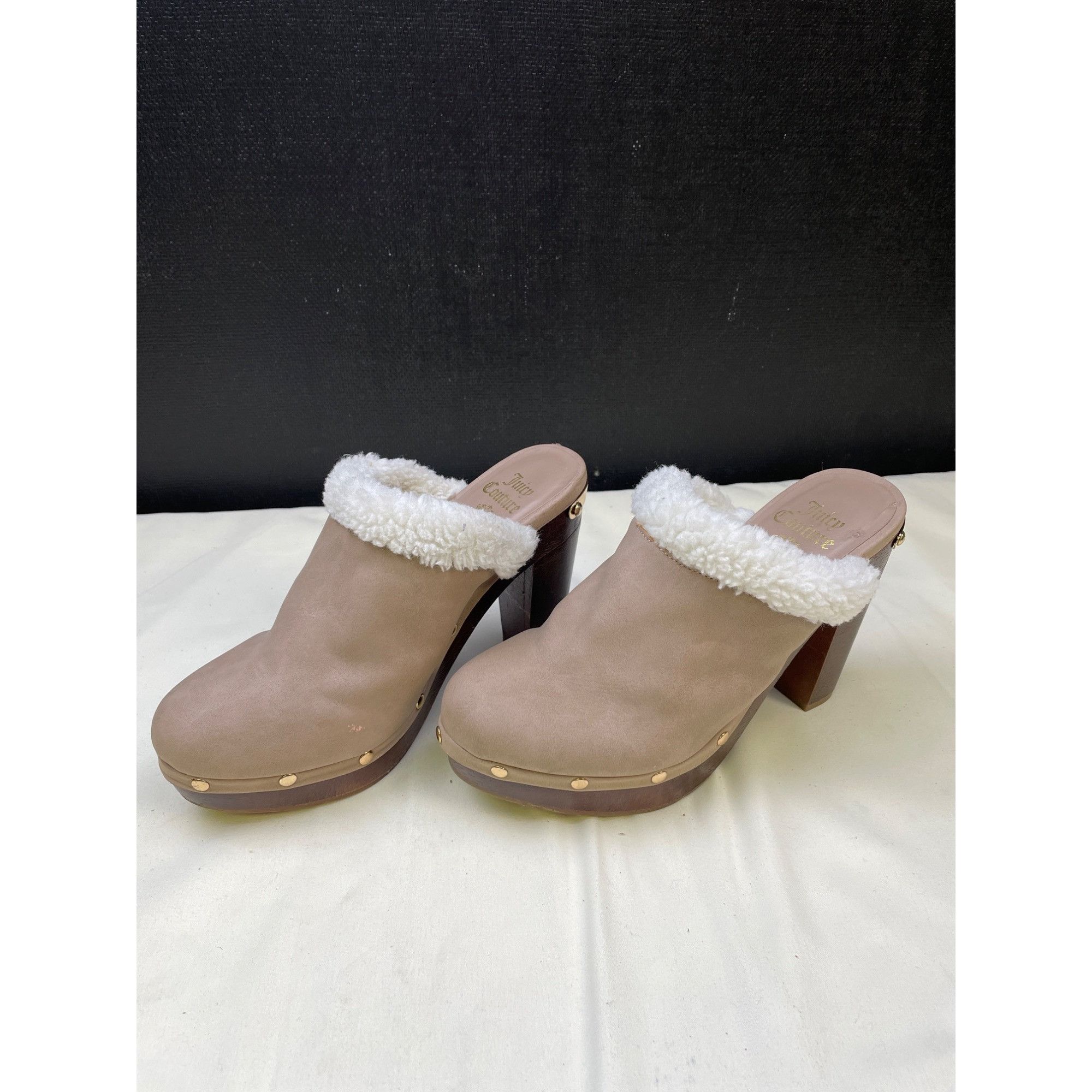 Juicy Couture Juicy Couture Women's Tan Faux Fur Shoes/ Clogs Heels 4.5" S Size US 7 / IT 37 - 1 Thumbnail