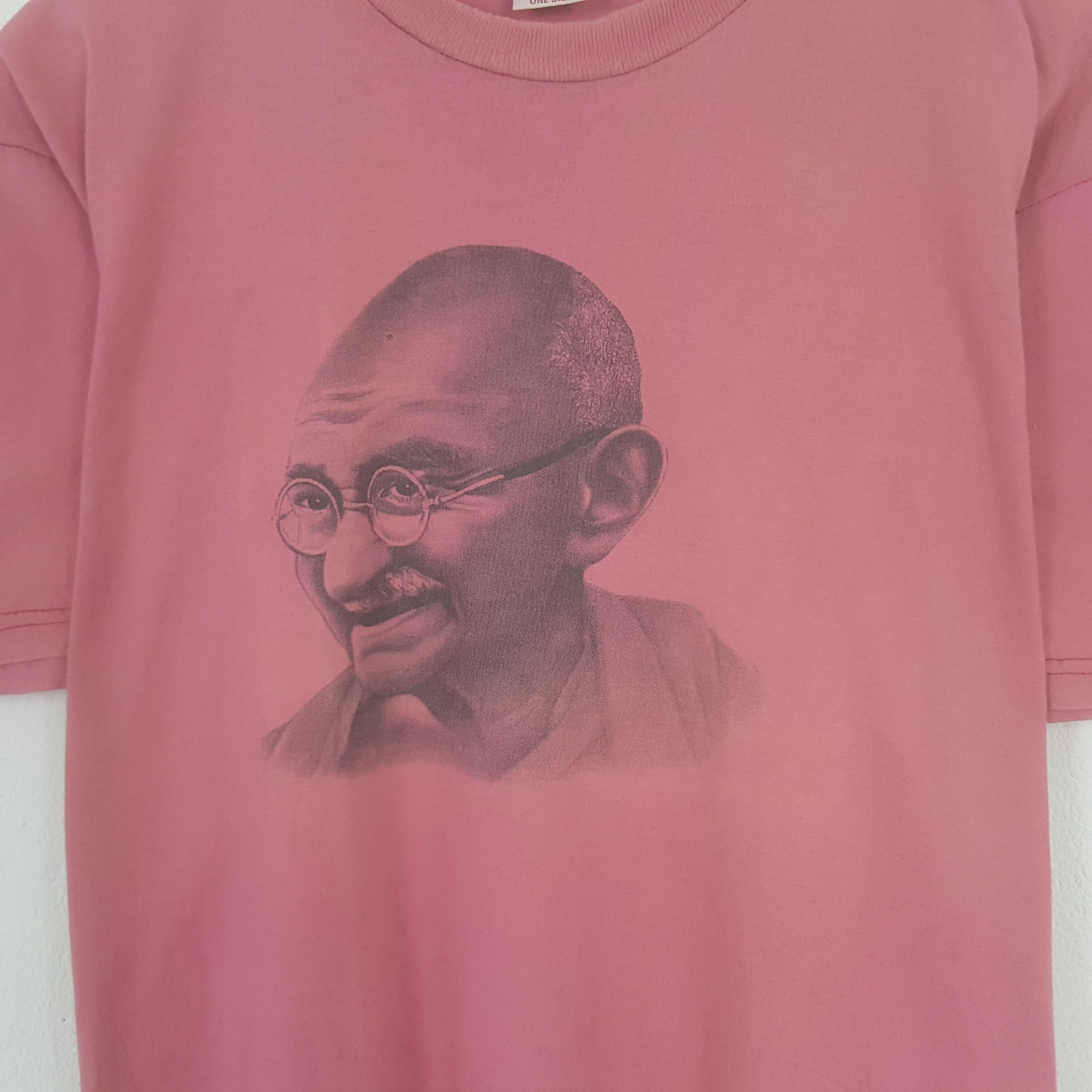 Vintage Vintage Mahatma Gandhi Art Tshirt Size US L / EU 52-54 / 3 - 2 Thumbnail