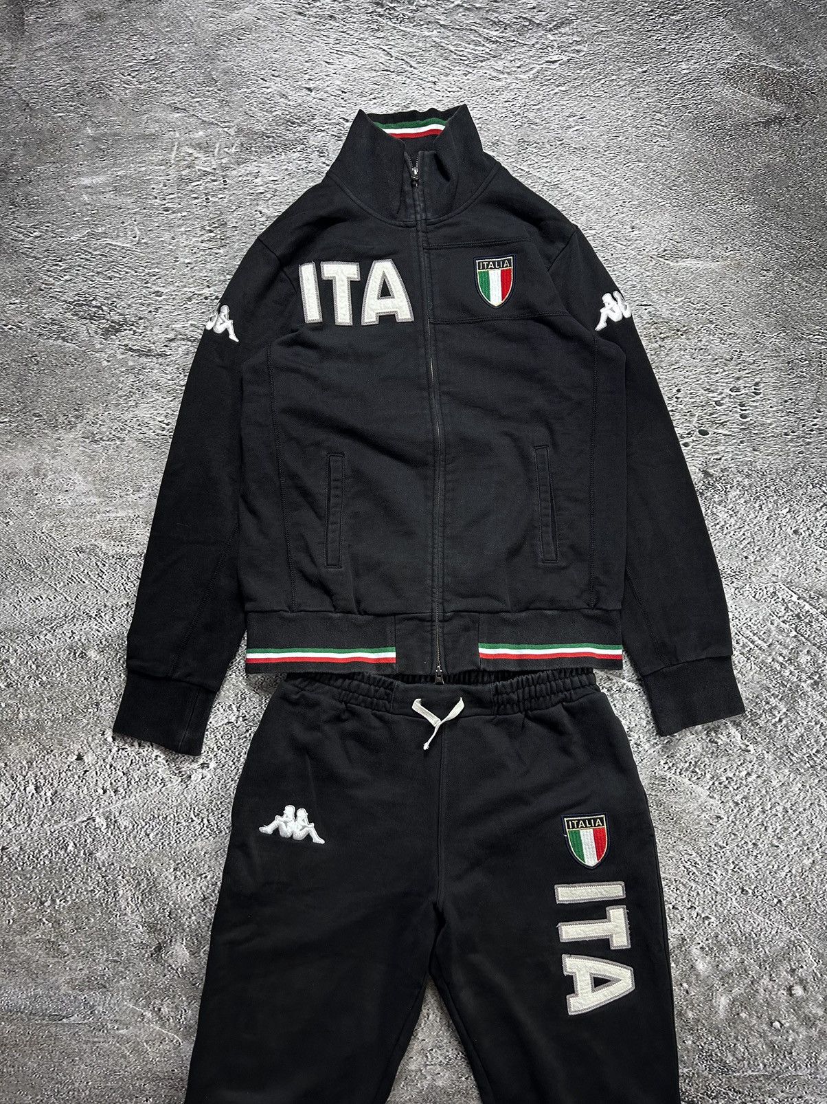 Kappa × Vintage Kappa Italy vintage track suit zip sweatshirt black Size US L / EU 52-54 / 3 - 1 Thumbnail