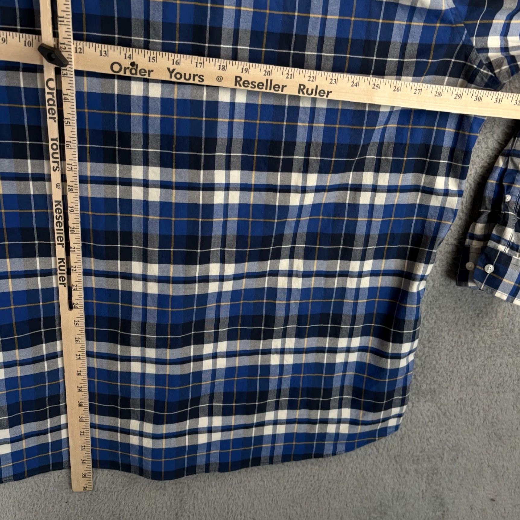 Vintage VINTAGE LL Bean? (No, not vintage) LL Bean Comfort Stretch Oxford Shirt Mens 3XL Tall Blue Plaid Untucked Size US XXL / EU 58 / 5 - 5 Thumbnail
