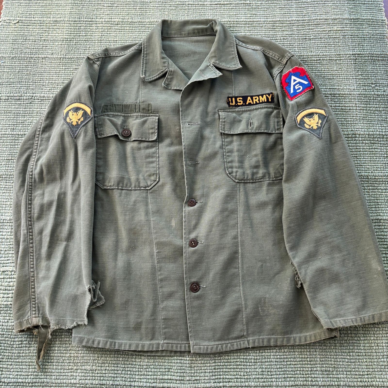Vintage Vintage 60s OG-107 US Army Fatigue Top Cotton With Patches Size US L / EU 52-54 / 3 - 1 Thumbnail