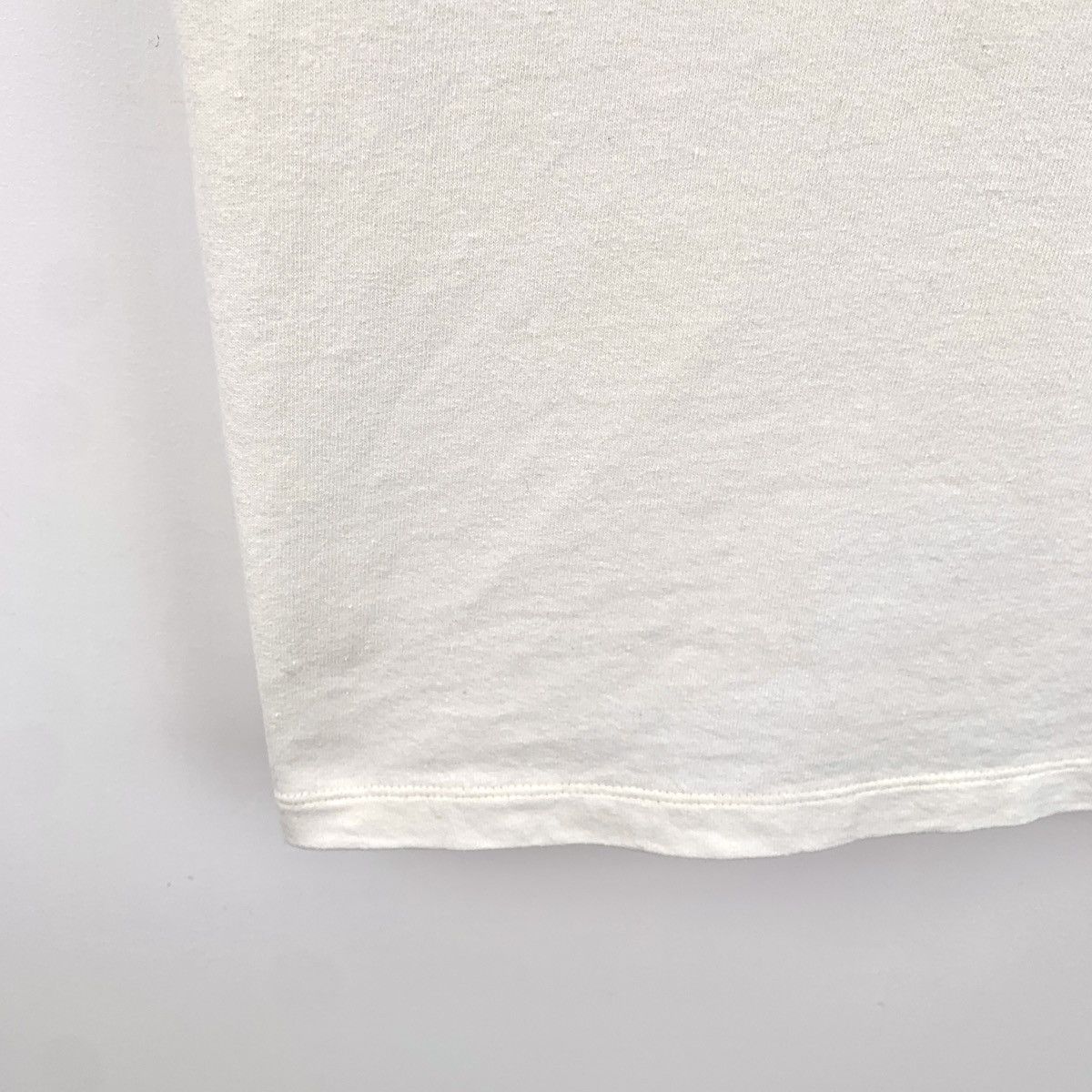 Gucci Gucci x Disney White Logo & Donald Duck T-shirt K26WX Size S / US 4 / IT 40 - 6 Thumbnail