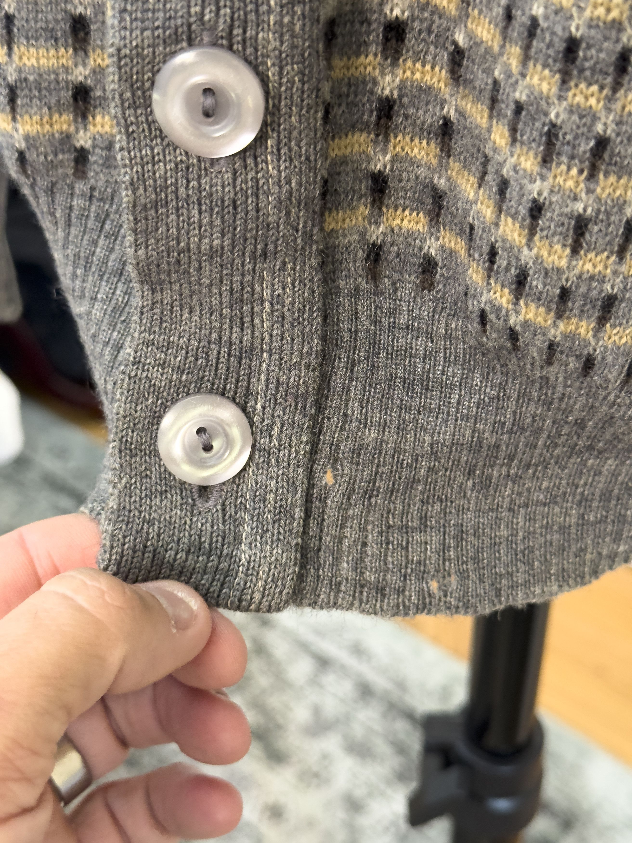 Other Vintage Resaknit Pure New Wool Checker Cardigan Sweater Size US L / EU 52-54 / 3 - 7 Thumbnail