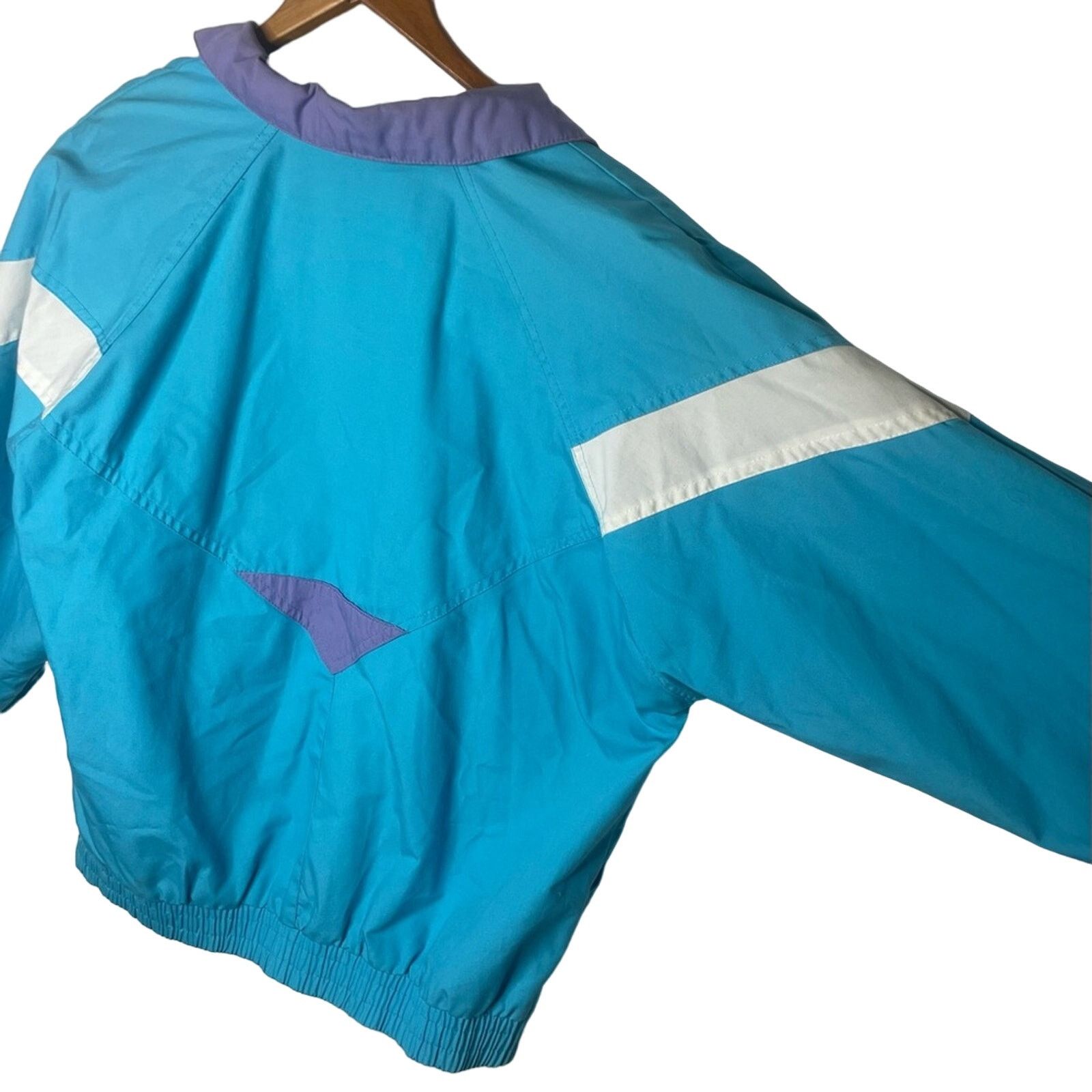 Vintage Vintage Windbreaker Jacket Size US S / EU 44-46 / 1 - 11 Thumbnail