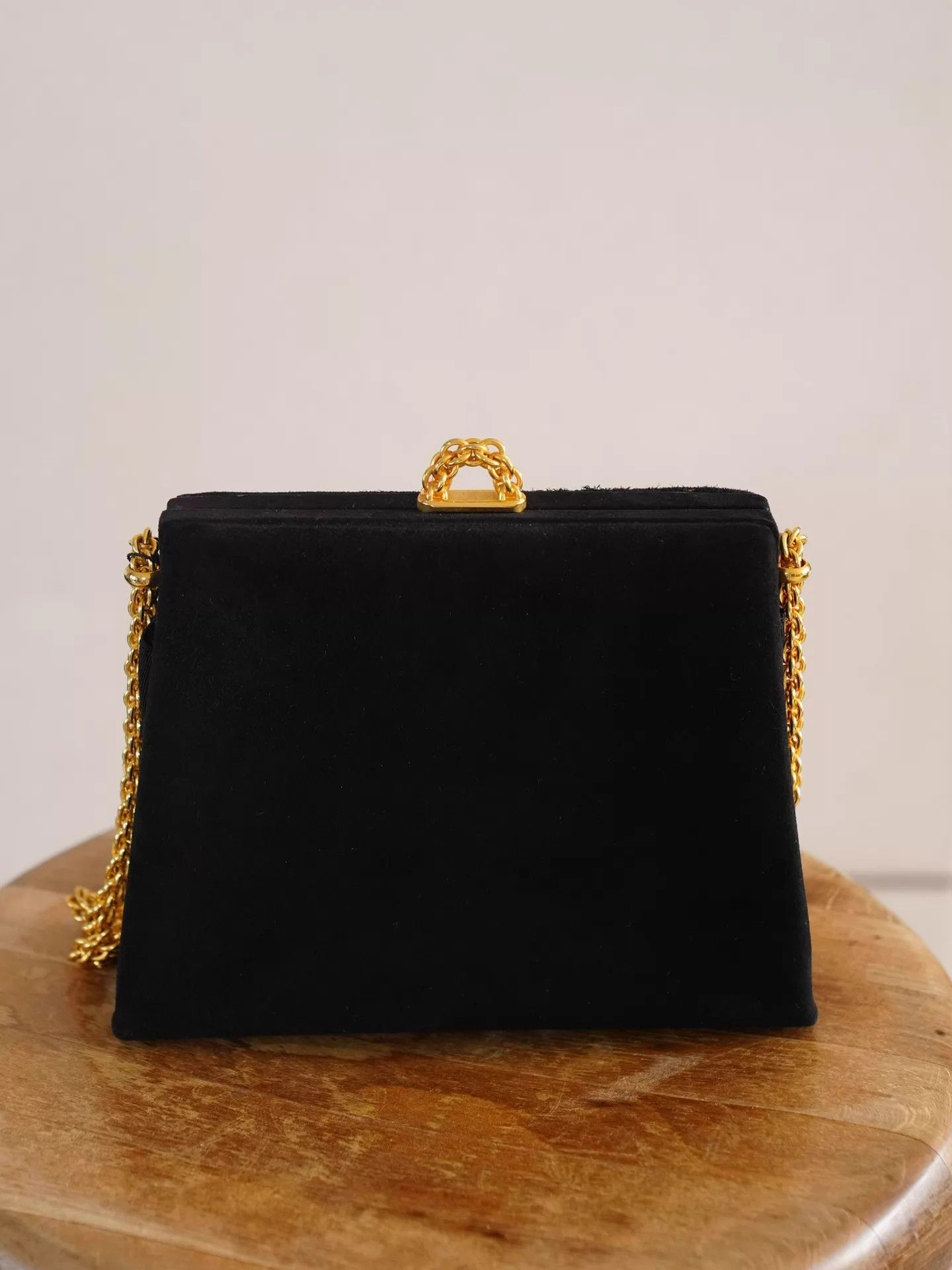 Paloma Picasso Paloma Picasso Vintage Black Gold Suede Chain Box Bag Size ONE SIZE - 3 Thumbnail
