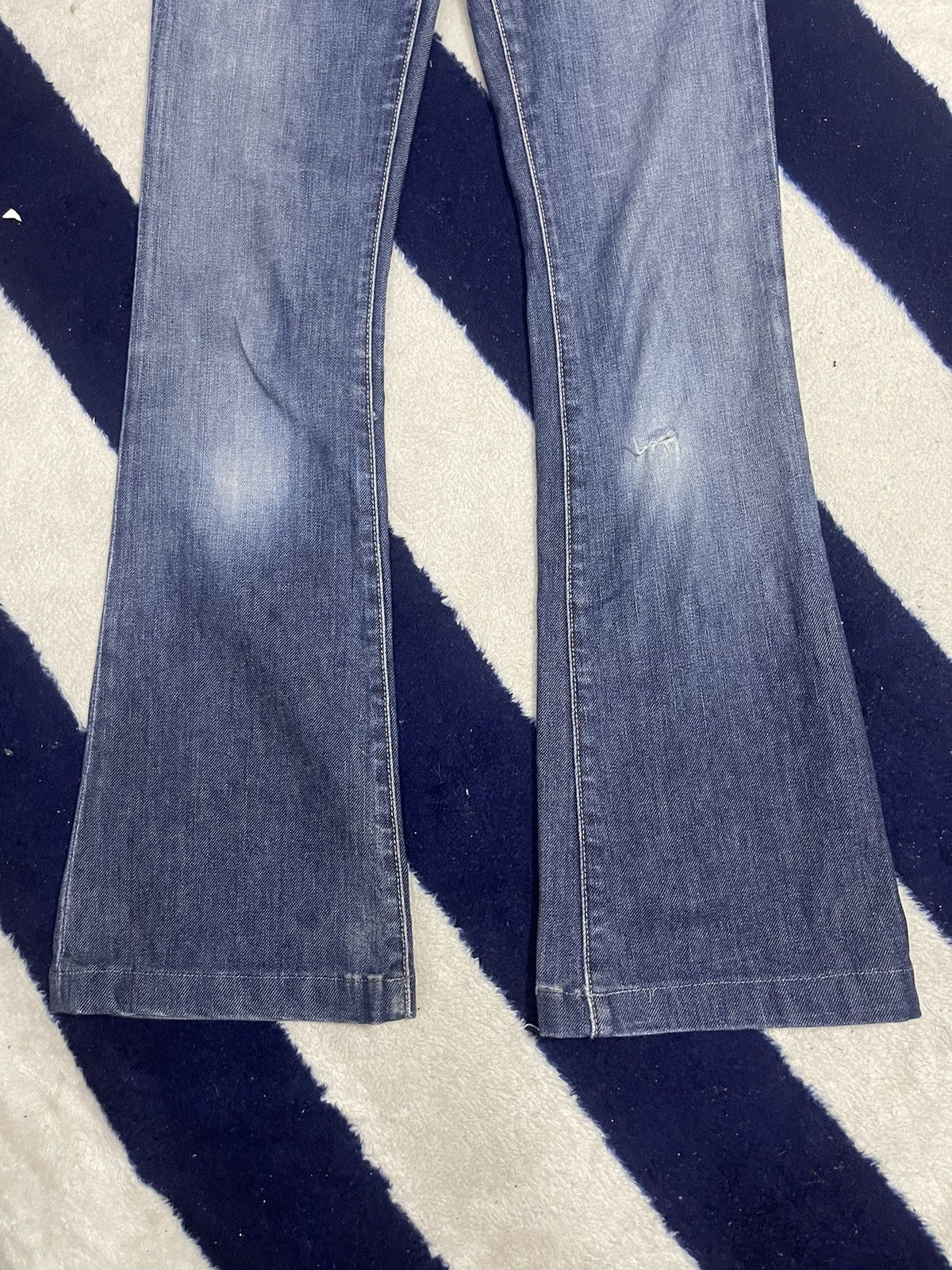 Other Salt Low Rise Flare Jeans (14) Size 27" / US 4 / IT 40 - 15 Thumbnail