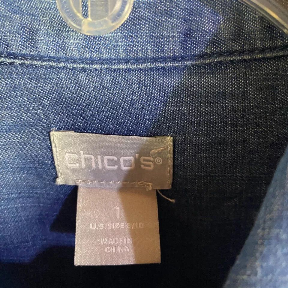 Chicos Chico's Button Up Top Women's Size 8/10 Long Sleeve Size M / US 6-8 / IT 42-44 - 2 Thumbnail