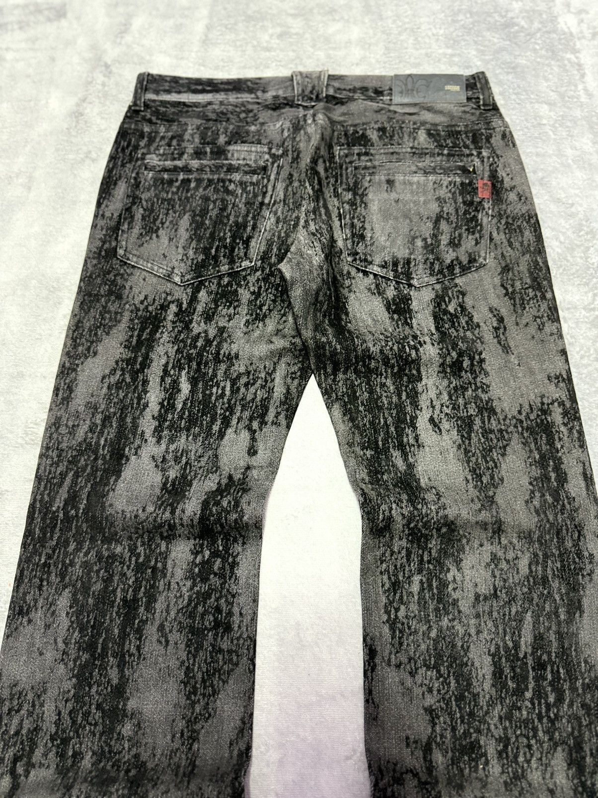GOSTAR DE FUGA × Japanese Brand × Tornado Mart Custom Culture Japan Velvet-Treated Textured Flare Jeans Size US 32 / EU 48 - 13 Thumbnail
