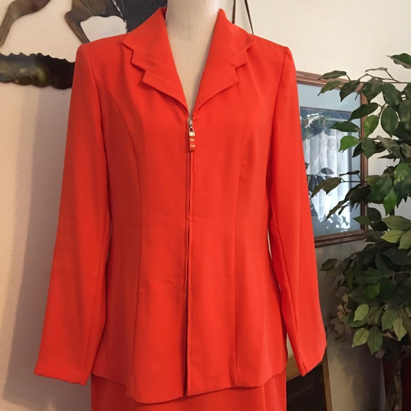 Vintage Lew Magram bright orange career skirt suit Size M / US 6-8 / IT 42-44 - 1 Thumbnail