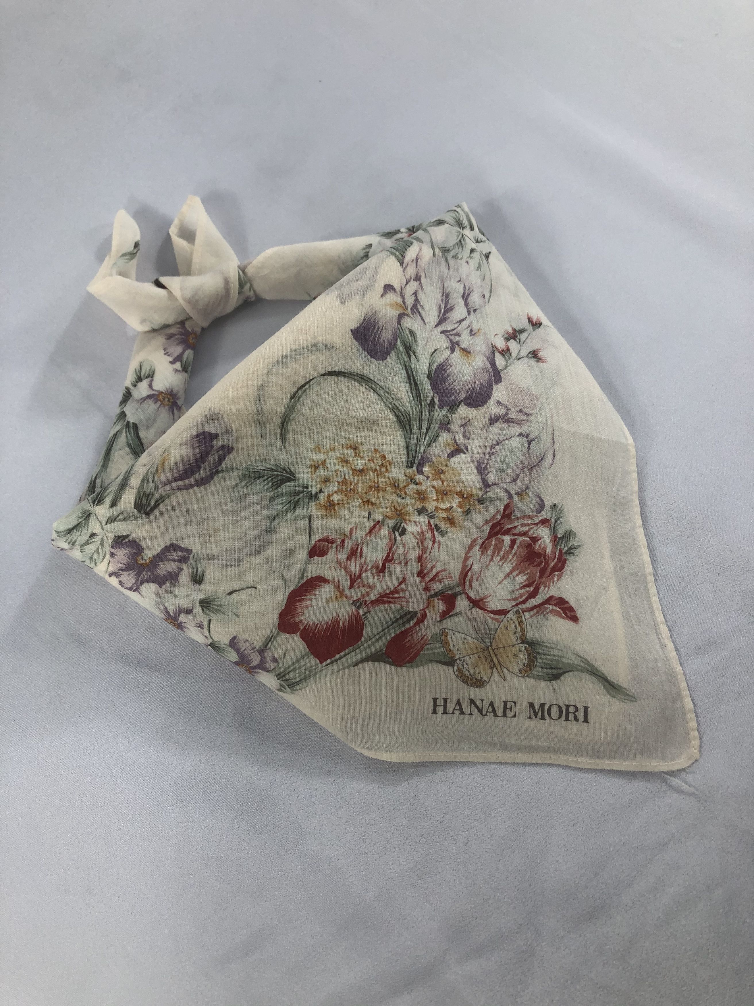 Hanae Mori × Japanese Brand × Vintage Hanae Mori Handkerchief / Bandana / Neckerchief Size ONE SIZE - 1 Thumbnail