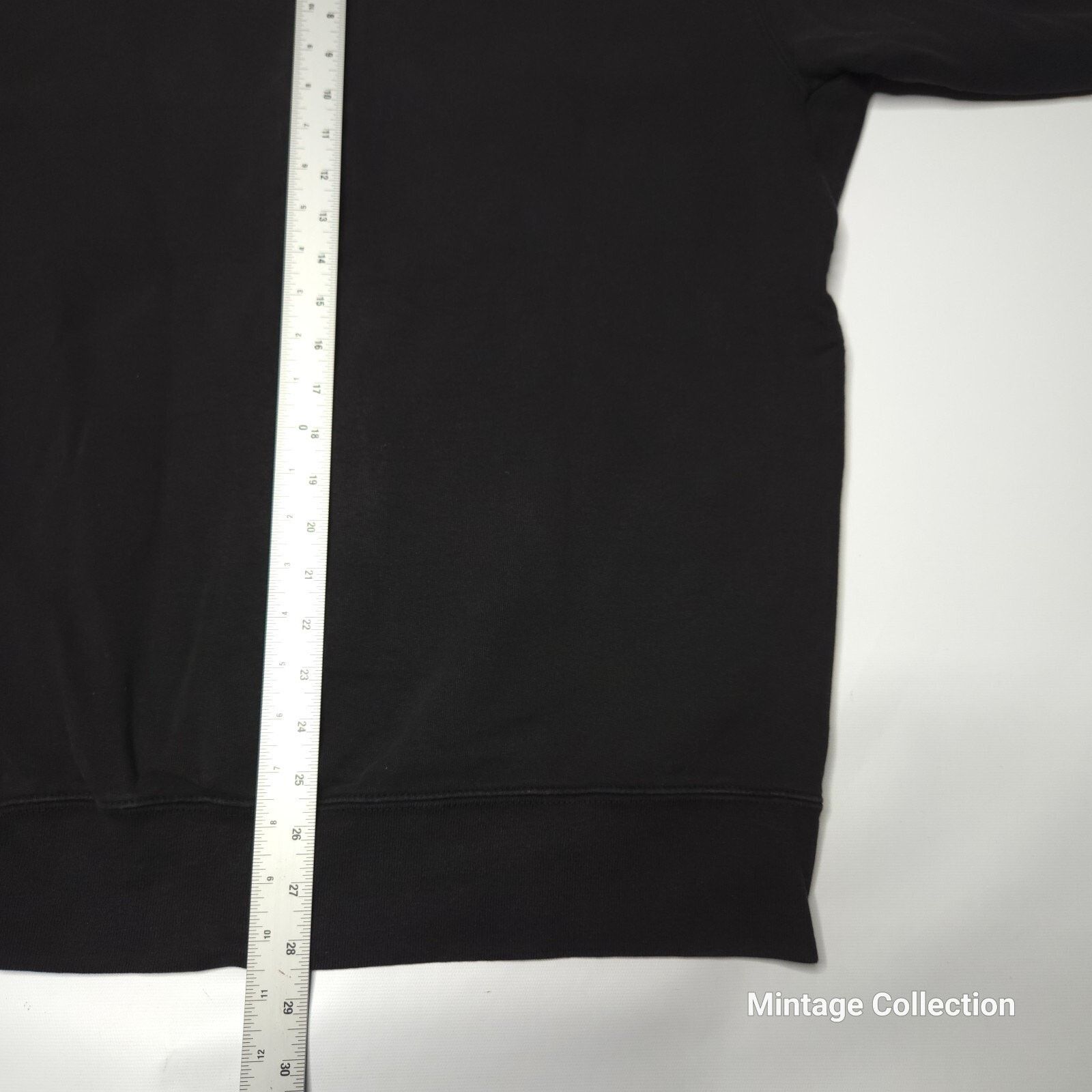 Undefeated VINTAGE UNDEFEATED BLACK HEAVY WEIGHT PULLOVER SWEATSHIRT M Size US M / EU 48-50 / 2 - 9 Thumbnail