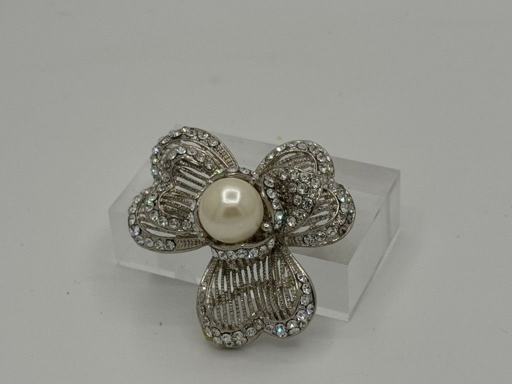 The Unbranded Brand Sparkling Rhinestone Bow Brooch w/ Pearl – 1.75" Size ONE SIZE - 1 Thumbnail