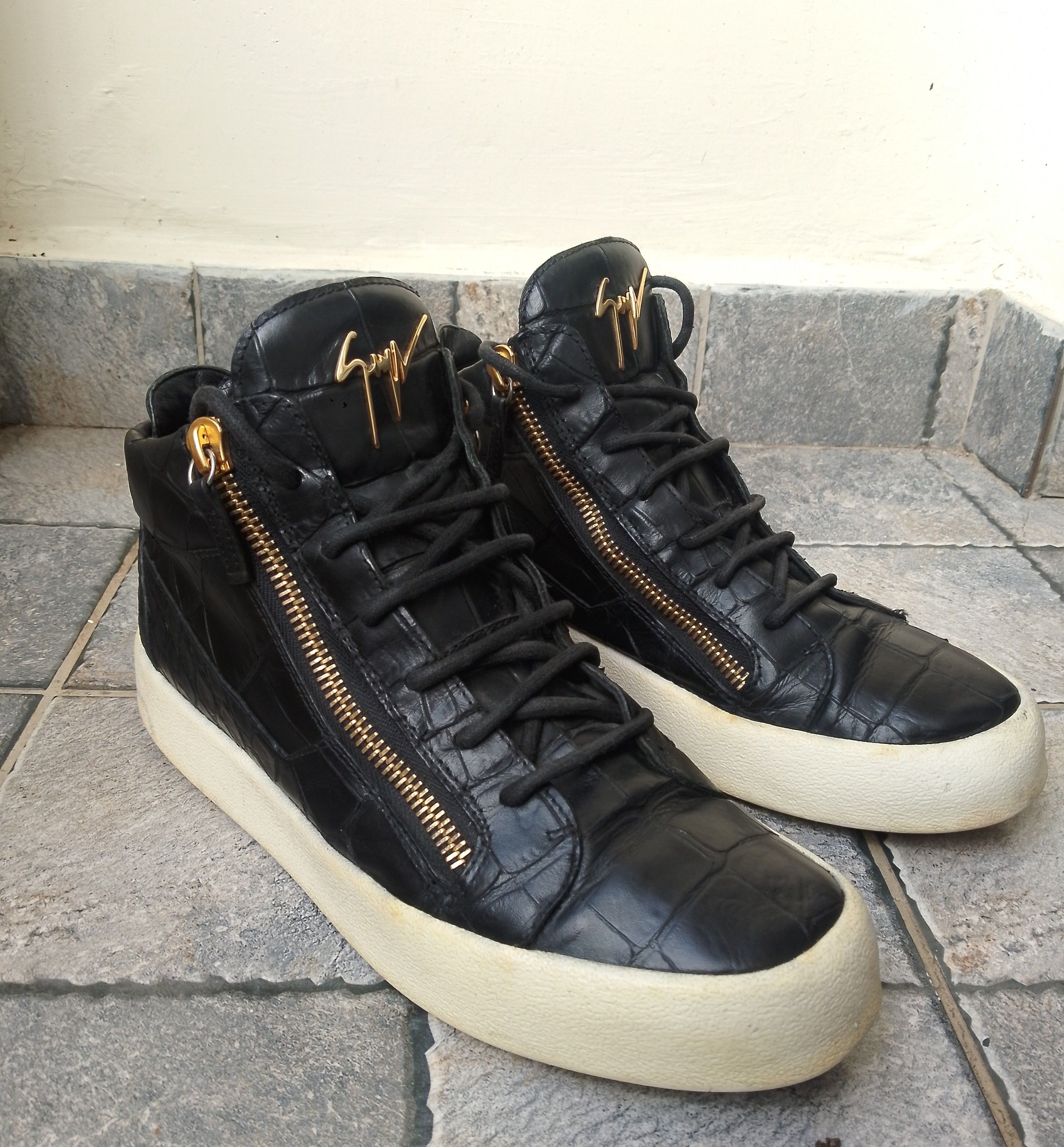 Giuseppe Zanotti Black crocodile embossed leather sneakers Size US 10.5 / EU 43-44 - 2 Thumbnail