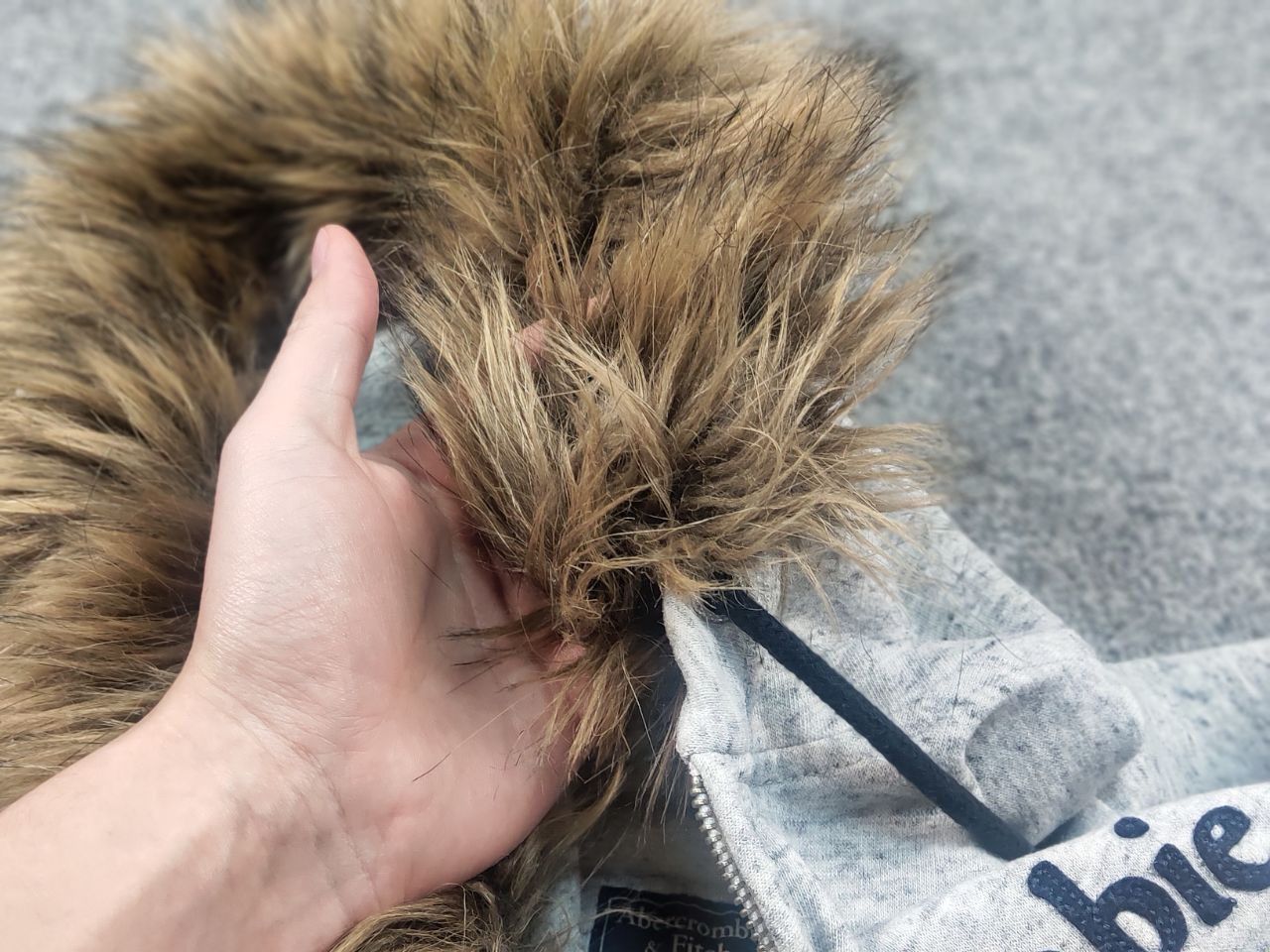 Abercrombie & Fitch Vintage Abercrombie Zip Fur Hoodie Y2K if six was nine LGB Size US L / EU 52-54 / 3 - 13 Thumbnail