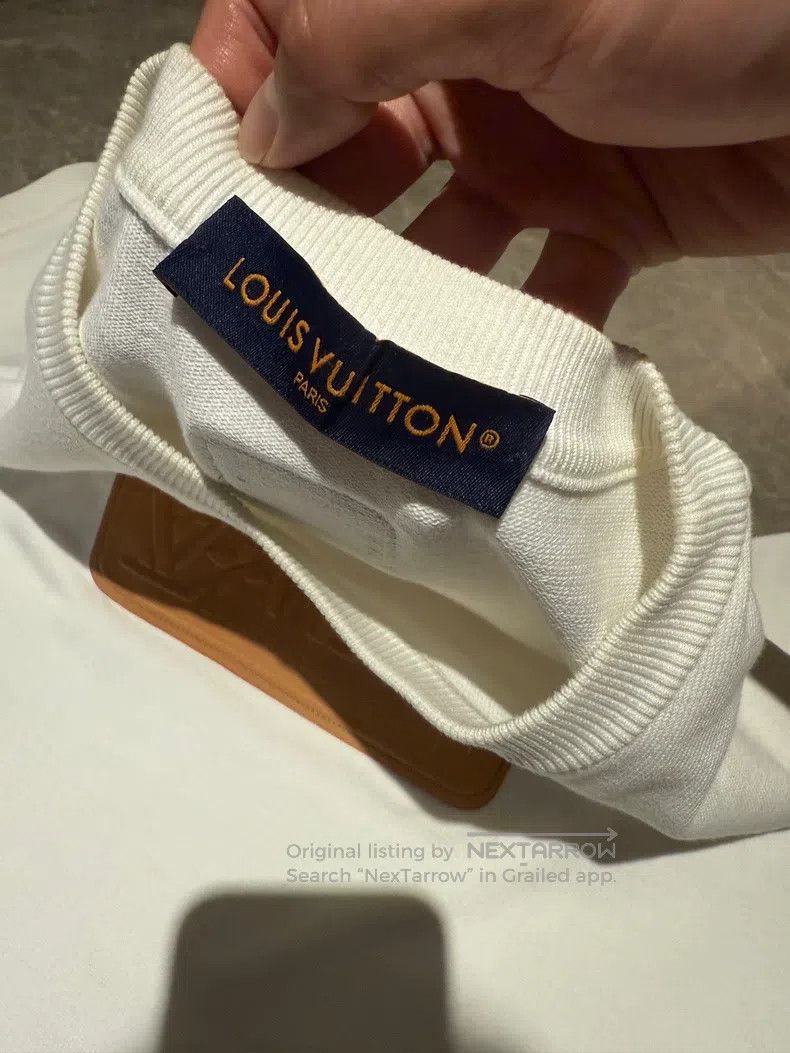 Louis Vuitton Louis Vuitton White leather logo short sleeves Size US M / EU 48-50 / 2 - 7 Thumbnail