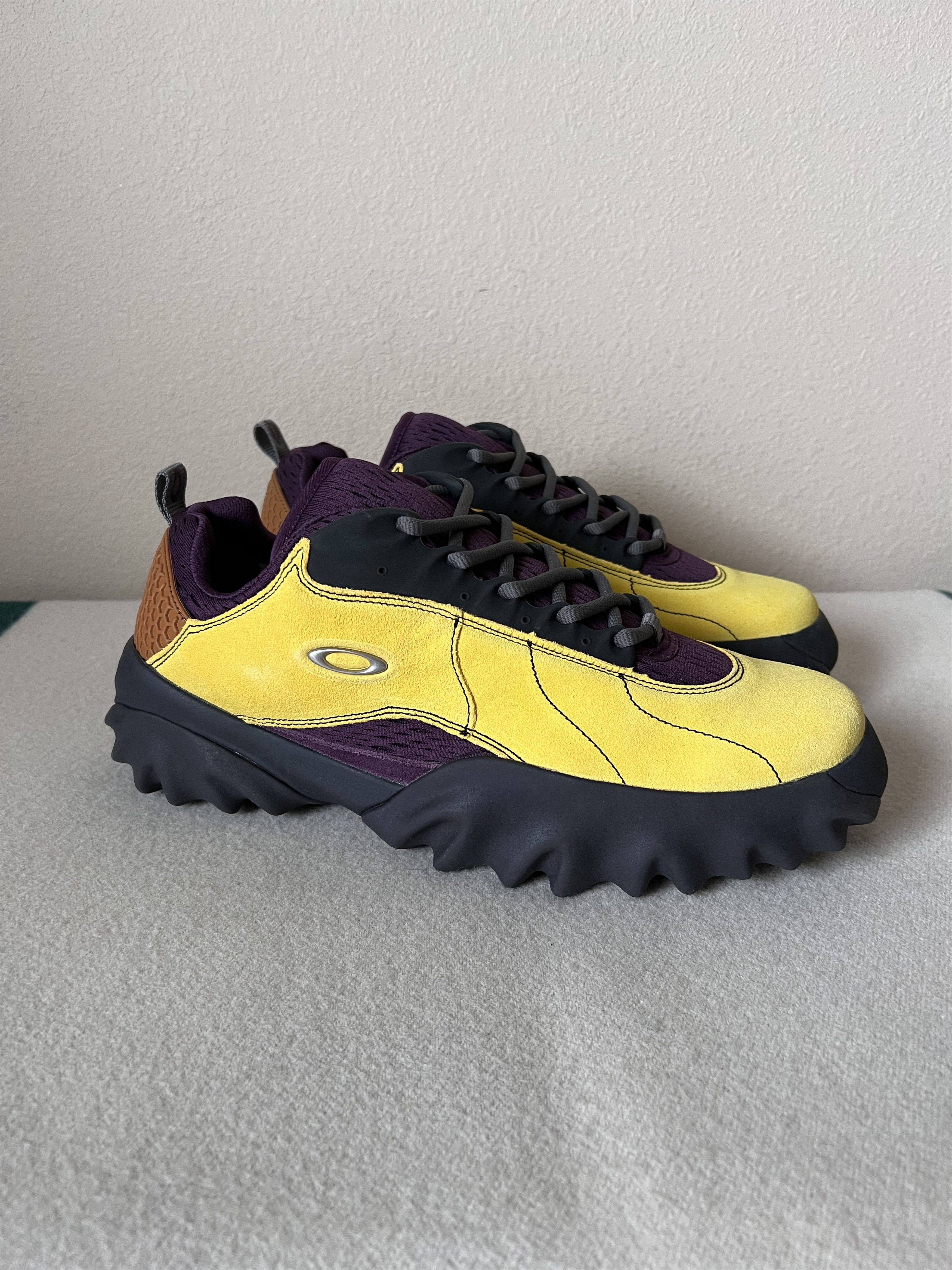 Brain Dead × Oakley Brain Dead Oakley Chop Saw in Lemon Plum Size US 13 / EU 46 - 1 Thumbnail