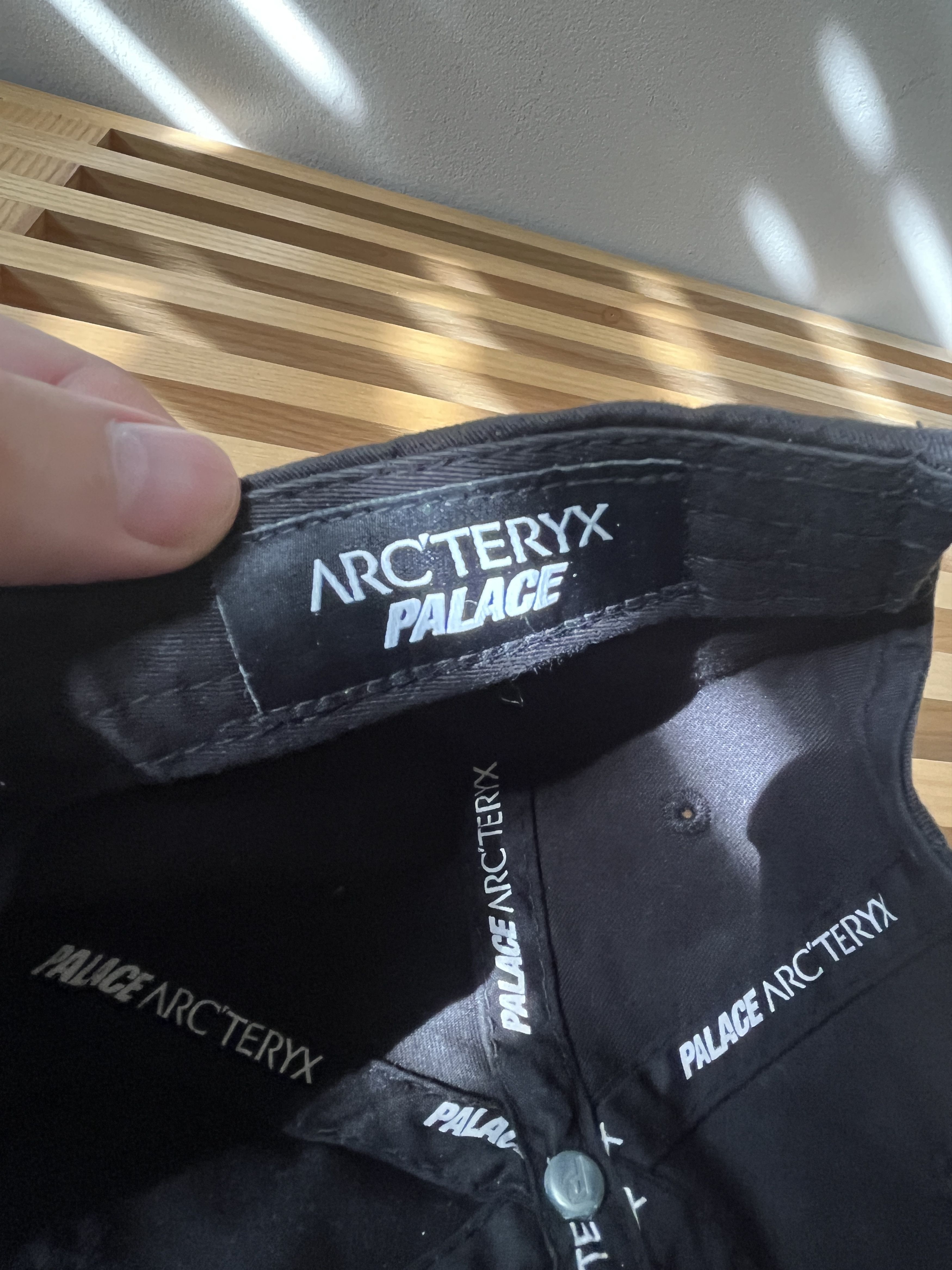 Arc'teryx × Palace Palace x Arcteryx 6-Panel Hat Black Size ONE SIZE - 7 Thumbnail