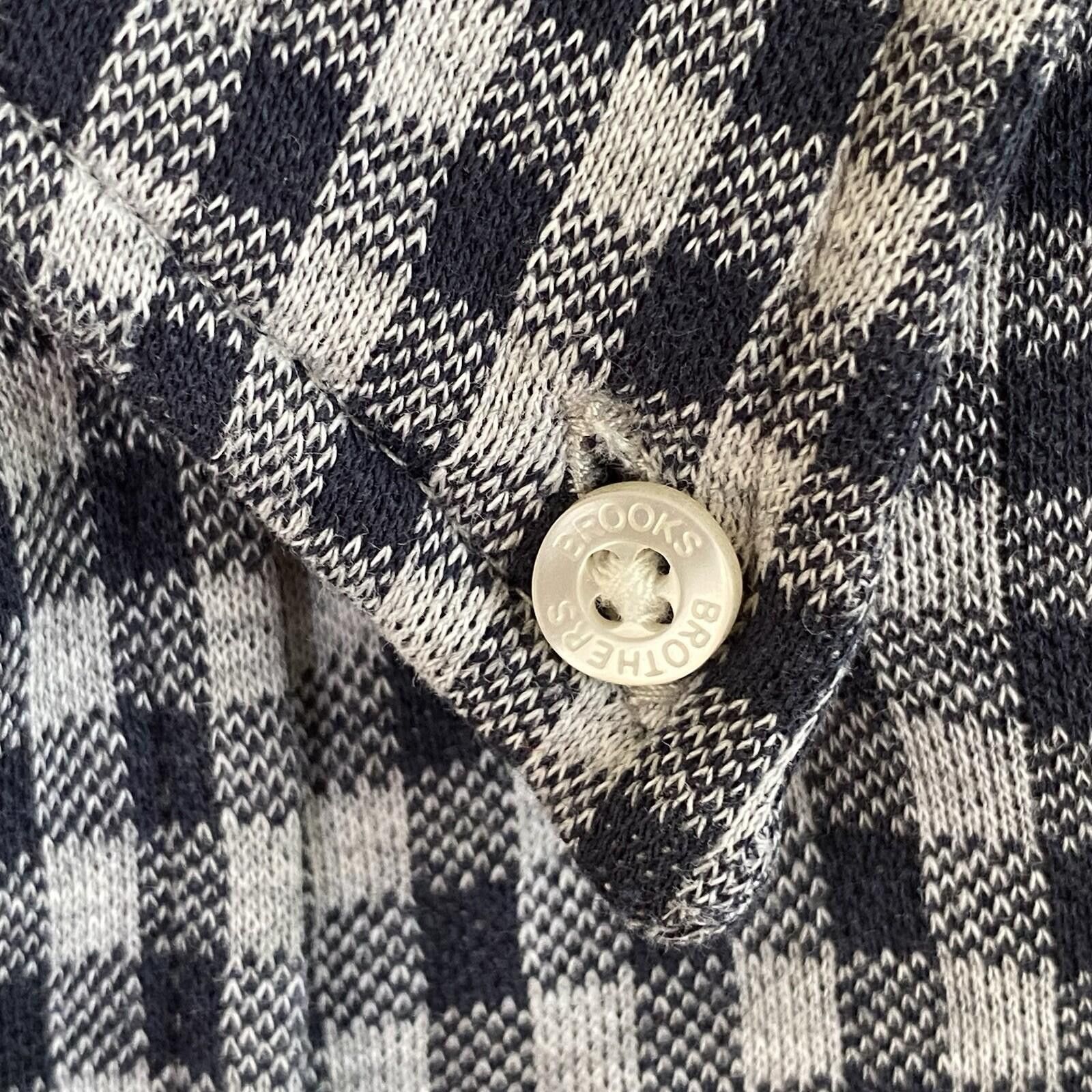 Brooks Brothers Brooks Brothers 1818 Gray Plaid Button Down Shirt Men XL Size US XL / EU 56 / 4 - 7 Thumbnail