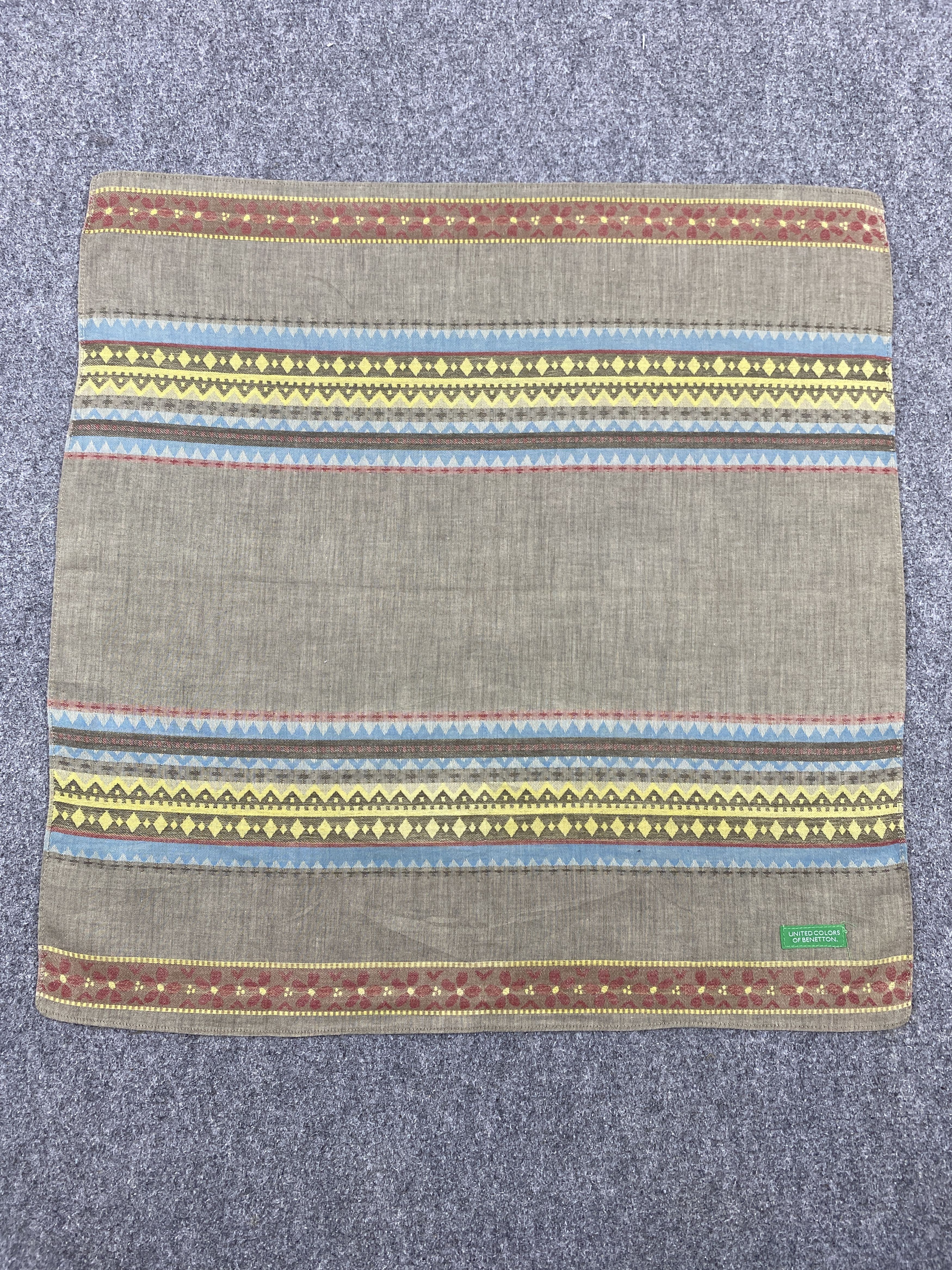United Colors Of Benetton United Color Of Benetton Handkerchief / Neckerchief HKC1154 Size ONE SIZE - 4 Thumbnail