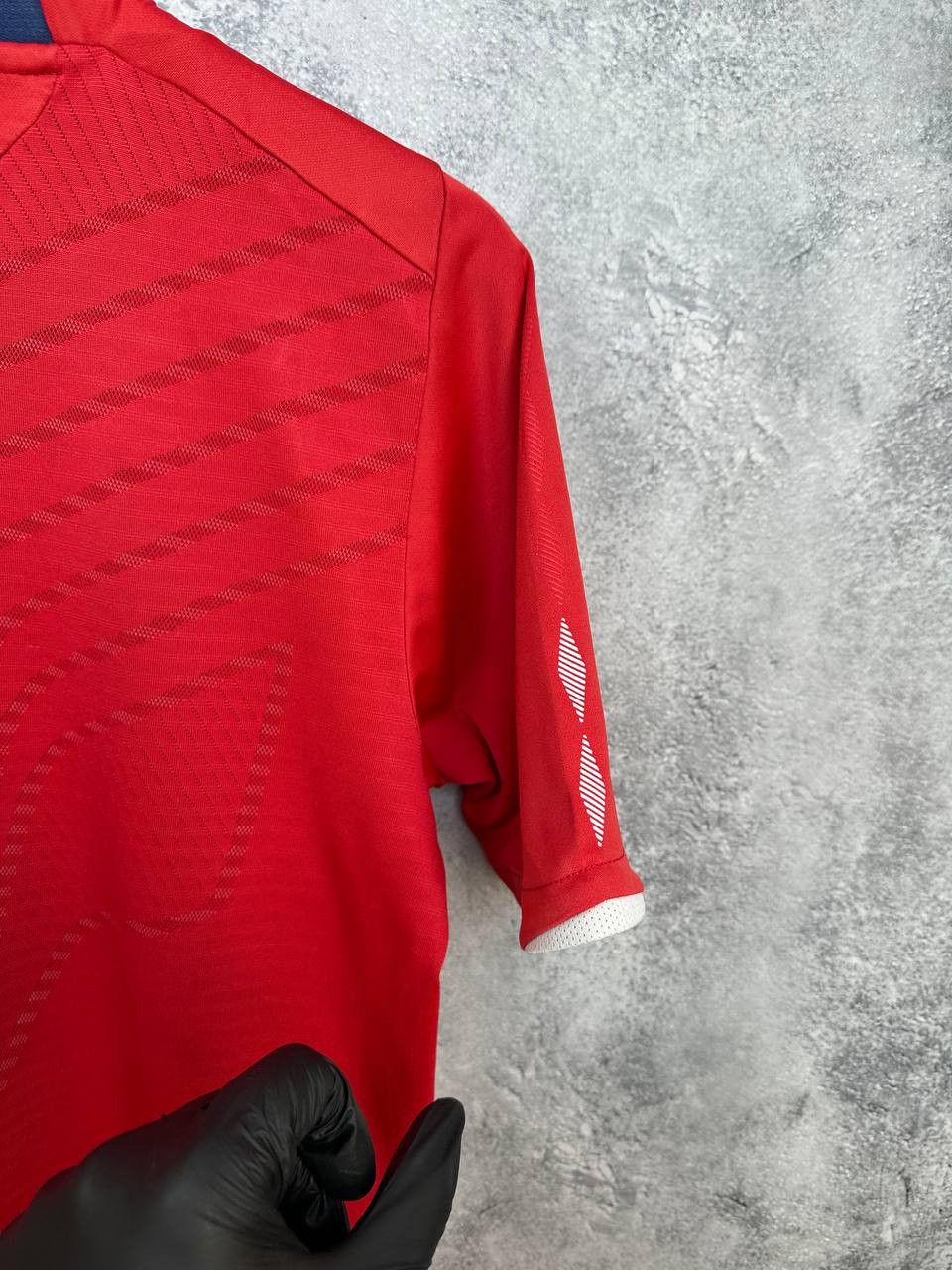 Umbro Umbro England Away Shirt 2008 Red Football Jersey Size US S / EU 44-46 / 1 - 8 Thumbnail