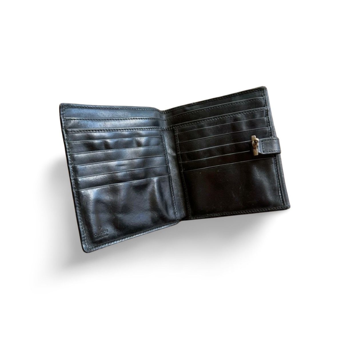 Gucci Vintage Gucci Leather Clasp Wallet Size ONE SIZE - 6 Thumbnail