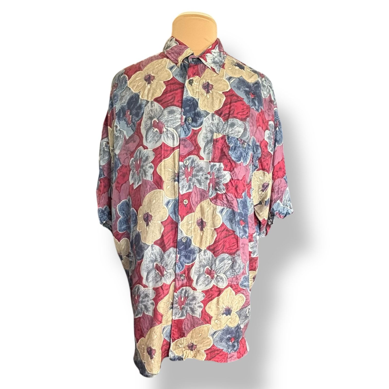 Vintage Vintage 90s Silk Floral Shirt XL Red Blue Beige Short Sleeve Size US XL / EU 56 / 4 - 1 Thumbnail