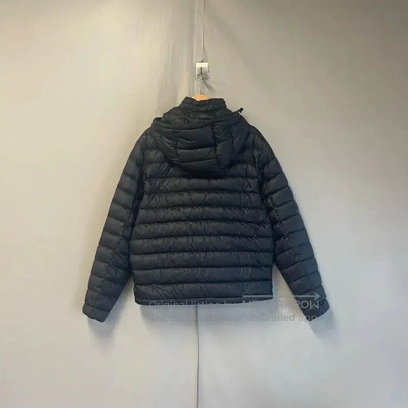 Burberry Burberry Men's Black Down Jacket. Size US M / EU 48-50 / 2 - 2 Thumbnail