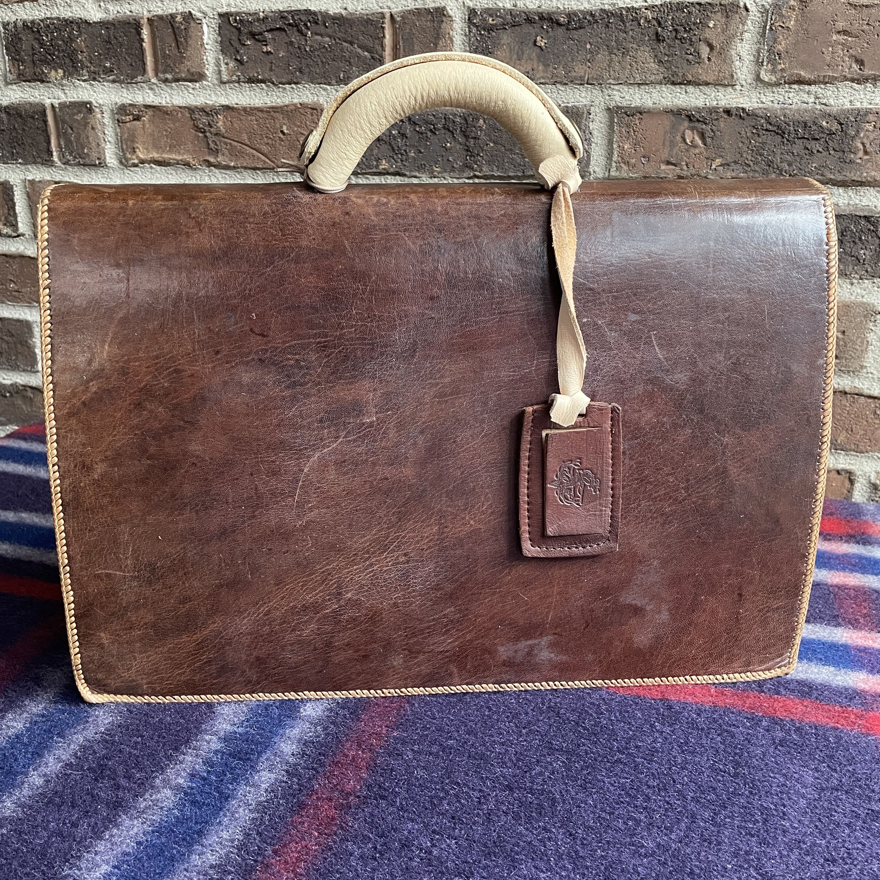 Other VTG HANDCRAFTED ETHIOPIAN LEATHER BRIEFCASE R$1898 Size ONE SIZE - 13 Thumbnail