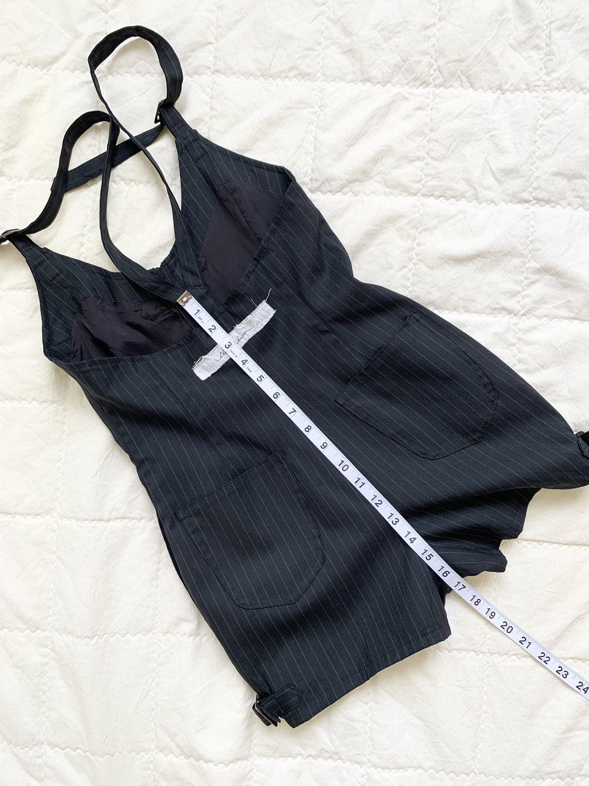 Japanese Brand Alice Auaa Gothic Pinstripe Romper Size 27" / US 4 / IT 40 - 21 Thumbnail