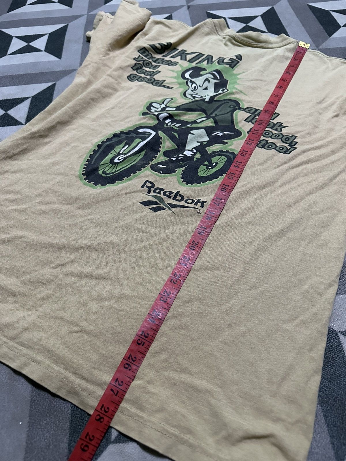 Reebok Vintage 90s Reebok Biking backhit tshirt Size US L / EU 52-54 / 3 - 9 Thumbnail