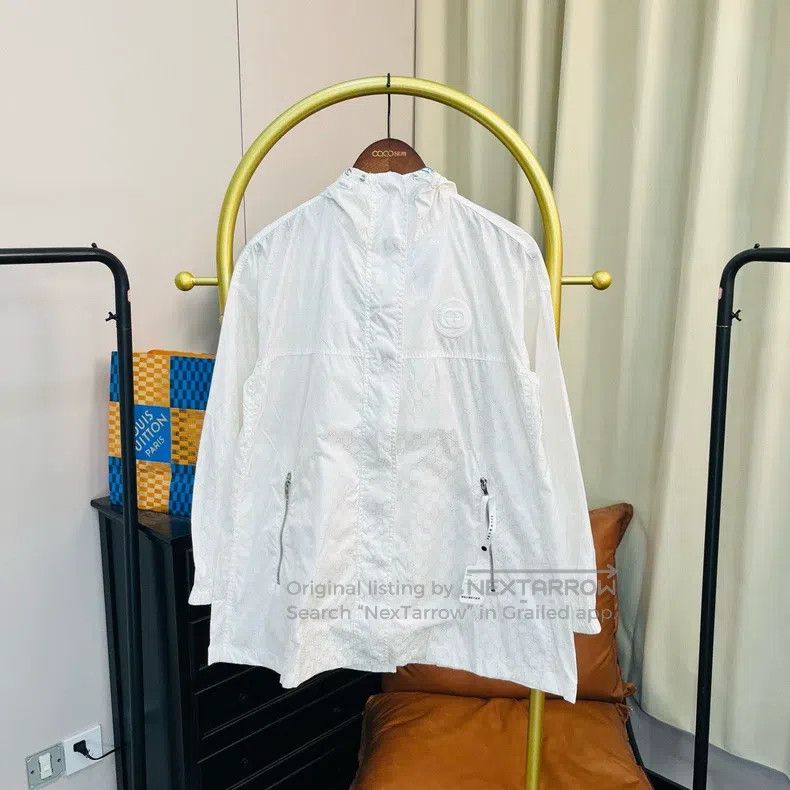 Gucci Gucci White zipper full-print sunscreen jacket Size XS / US 0-2 / IT 36-38 - 2 Thumbnail