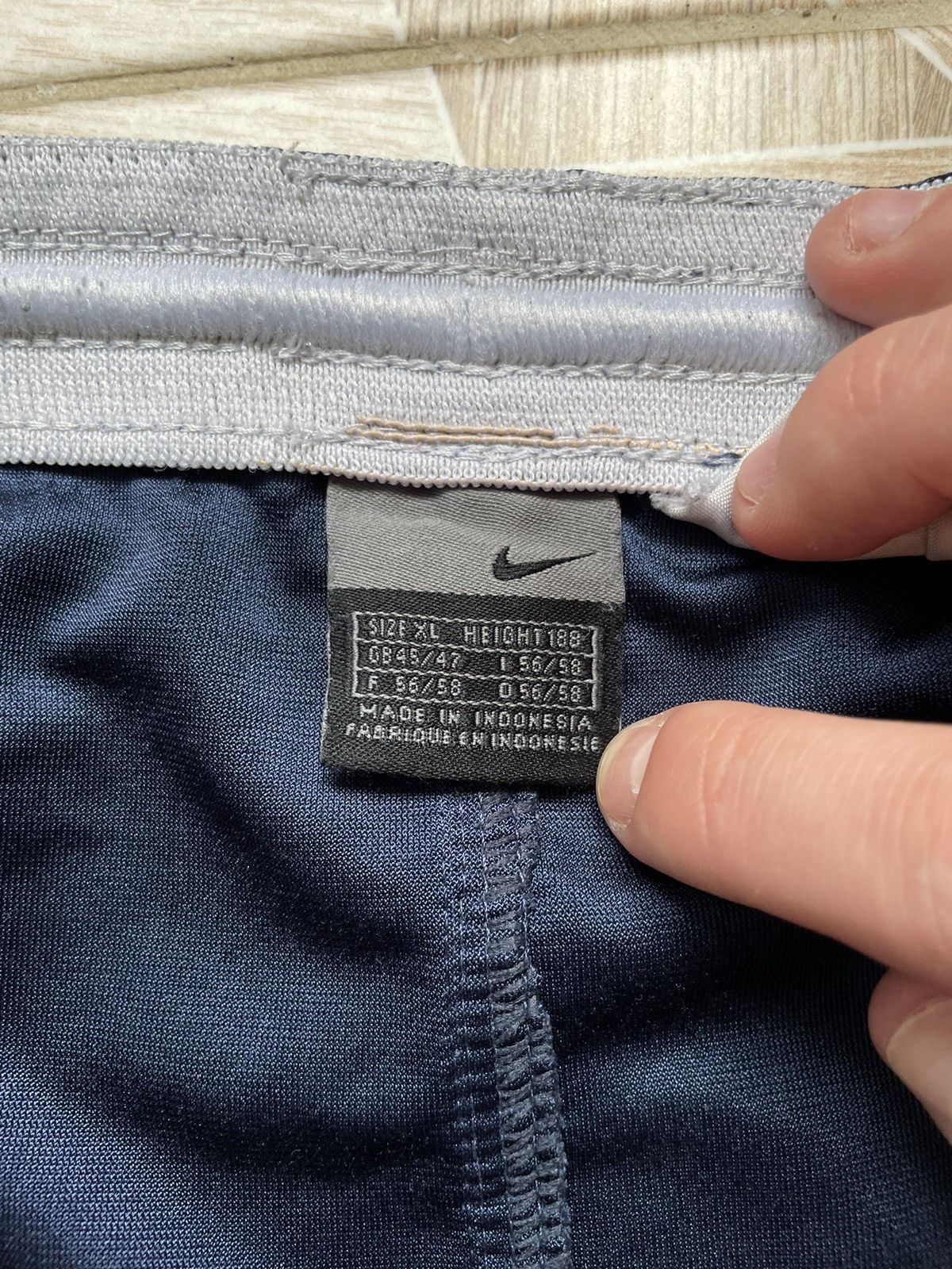 Nike × Vintage Vintage Retro Nike Shimmering Navy Shorts Swoosh Sport Drill Size US 34 / EU 50 - 7 Thumbnail