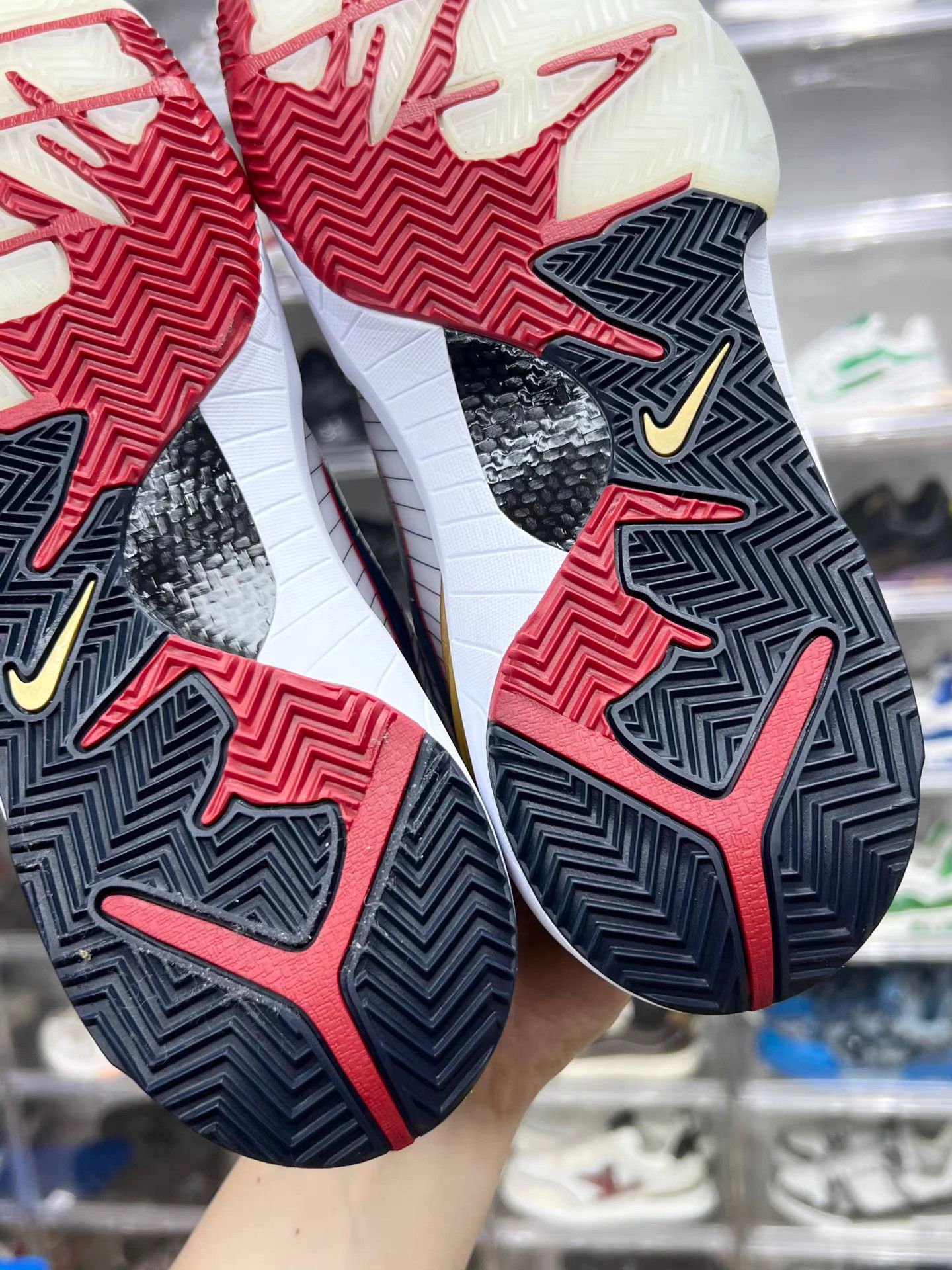 Nike Nike Kobe 4 Protro Gold Medal K15 Size US 10 / EU 43 - 9 Thumbnail