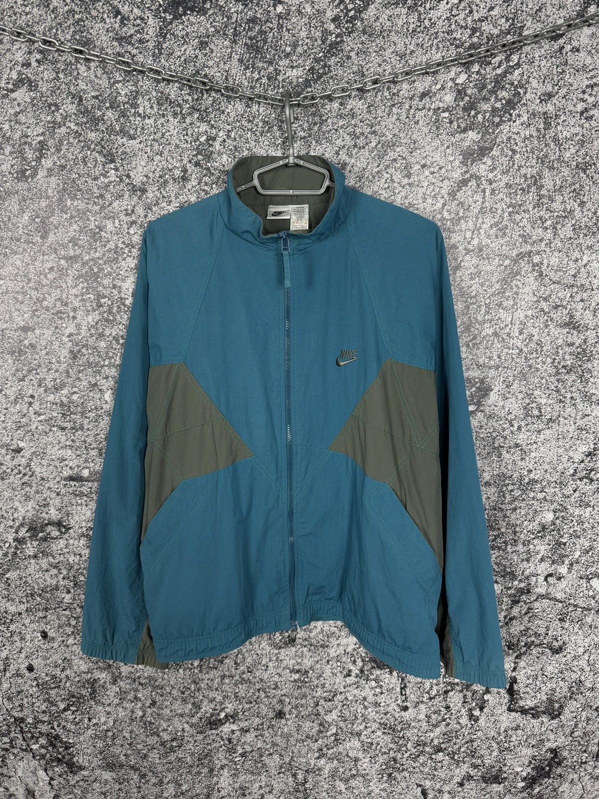 Nike Nike Air Vintage TrackSuit Sports Jacket And Pants Size L Size US L / EU 52-54 / 3 - 2 Thumbnail