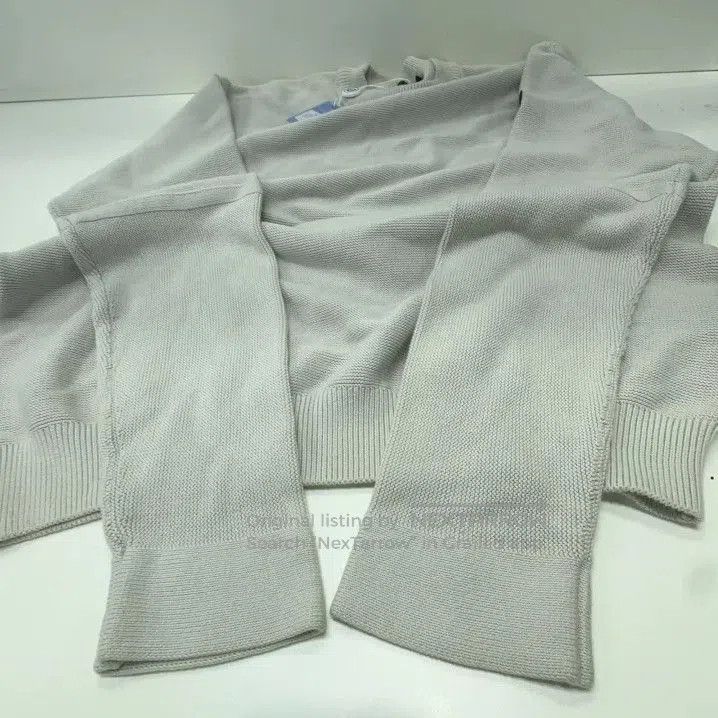 Moncler Moncler Men's Solid Crew Neck Long. Size US L / EU 52-54 / 3 - 6 Thumbnail