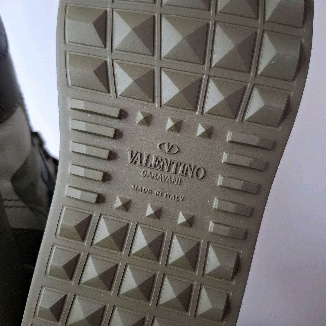 Valentino VALENTINO Camo Rockstud Green Leather High Top Sneakers Size US 7 / EU 40 - 9 Thumbnail