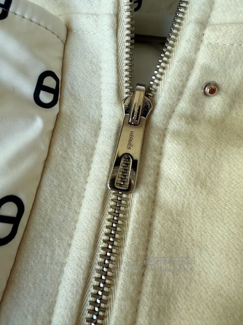 Hermes Hermes Reversible cashmere coat for both men and women Size US S / EU 44-46 / 1 - 9 Thumbnail