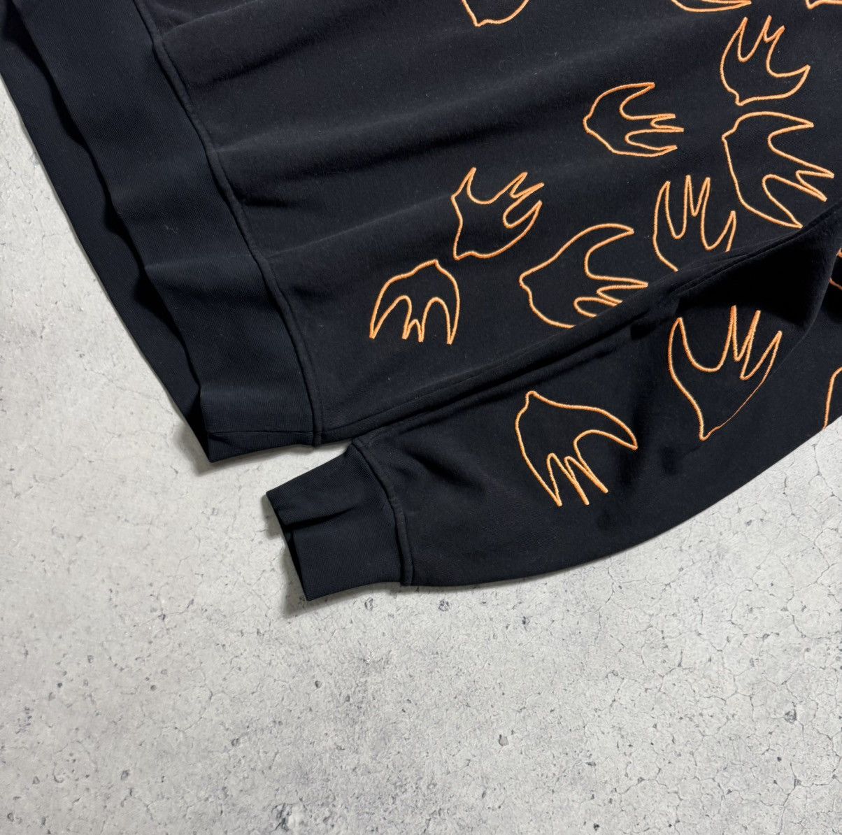 Alexander McQueen Alexander Mcqueen MCQ Black Luxury Sweatshirt Size M Size US M / EU 48-50 / 2 - 4 Thumbnail