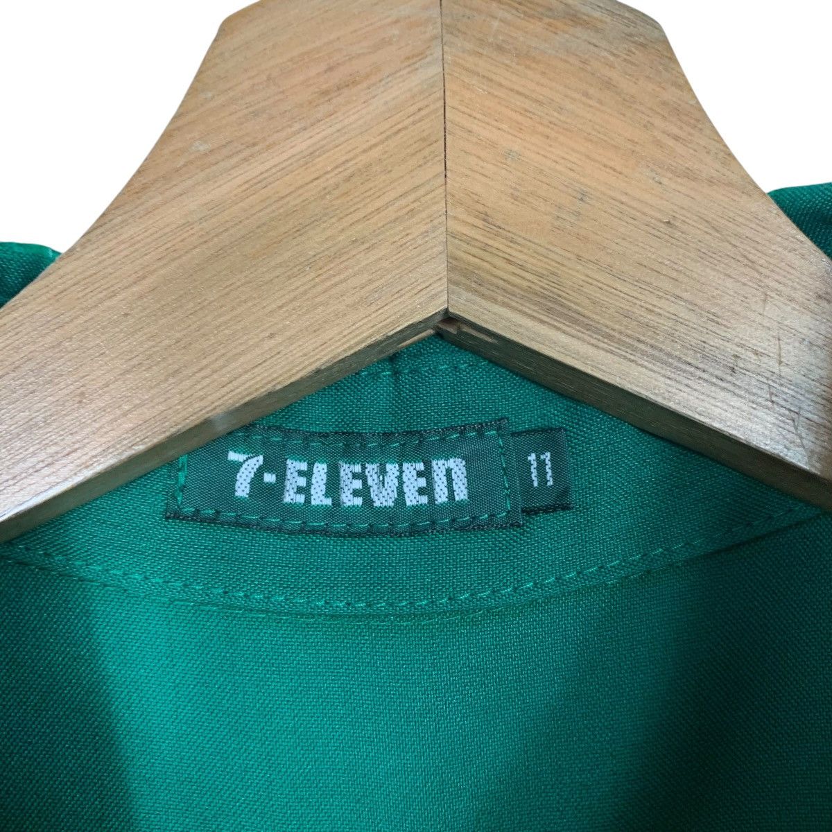 Japanese Brand Vintage 7 ELEVEN Big Logo SS Green Uniform Jacket #2584-C117 Size US M / EU 48-50 / 2 - 13 Thumbnail