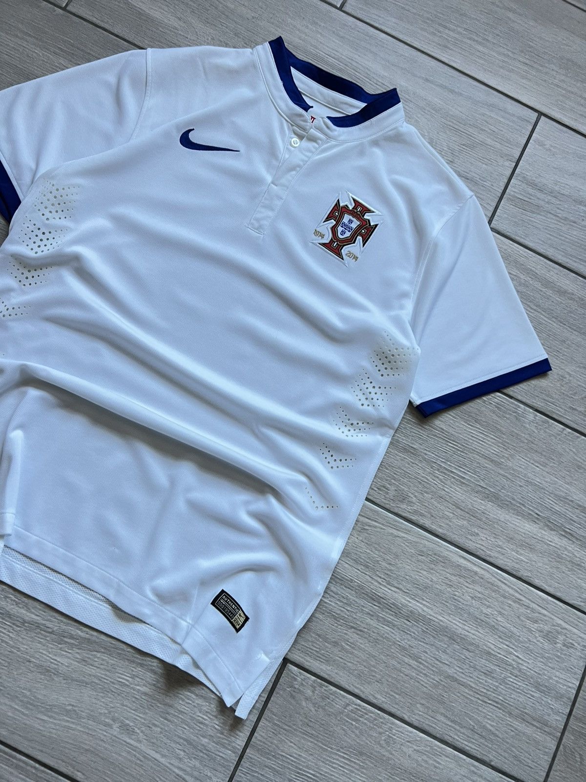 Nike Nike Portugal National Team Soccer Jersey White Size US L / EU 52-54 / 3 - 4 Thumbnail