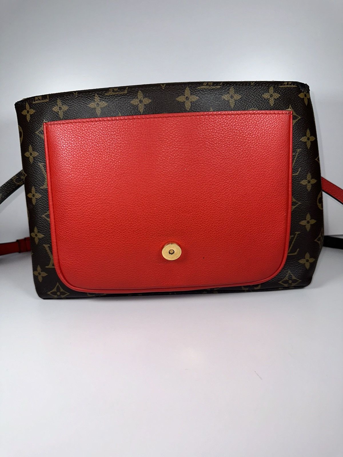 Louis Vuitton Authentic Louis Vuitton Marignan Handbag in Monogram Canvas Size ONE SIZE - 2 Thumbnail